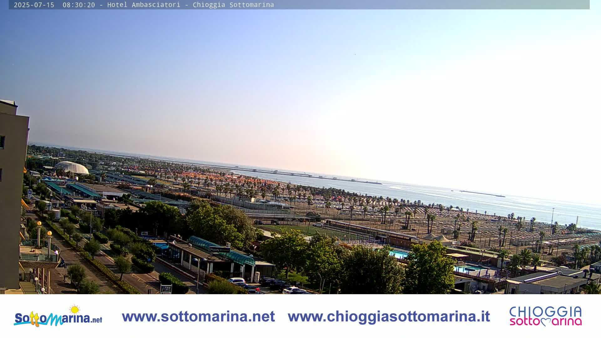 Chioggia Sottomarina Beach & Adriatic Coast Skyline Live Cam - Venice, Veneto, Italy