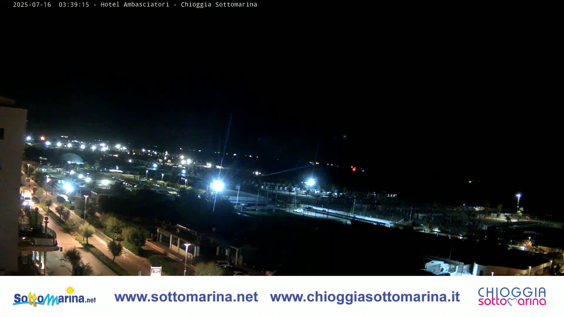 Chioggia Sottomarina Beach & Adriatic Coast Skyline Live Cam - Venice, Veneto, Italy