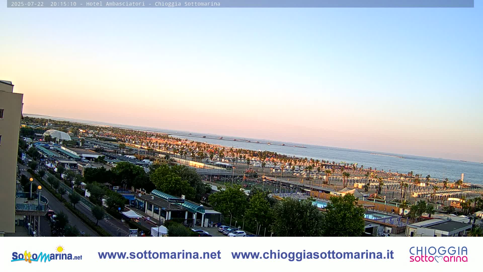 Chioggia Sottomarina Beach & Adriatic Coast Skyline Live Cam - Venice, Veneto, Italy