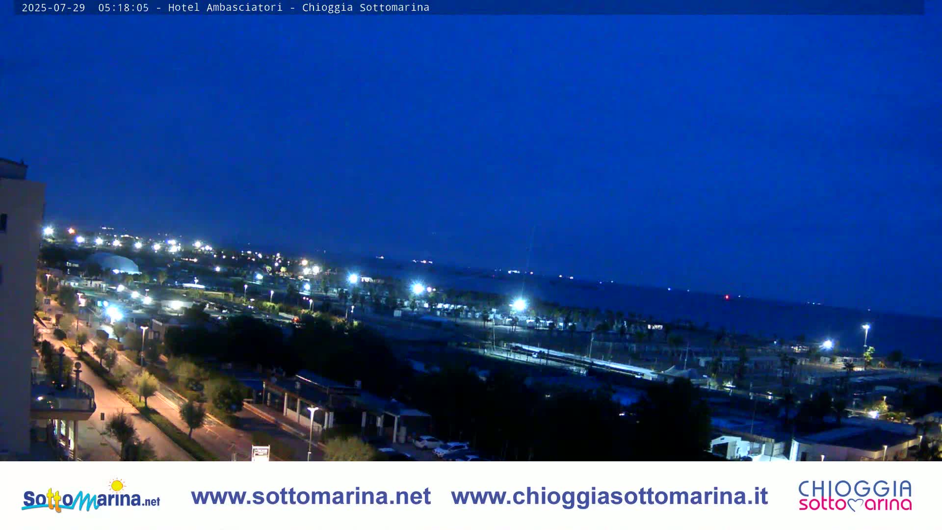 Chioggia Sottomarina Beach & Adriatic Coast Skyline Live Cam - Venice, Veneto, Italy