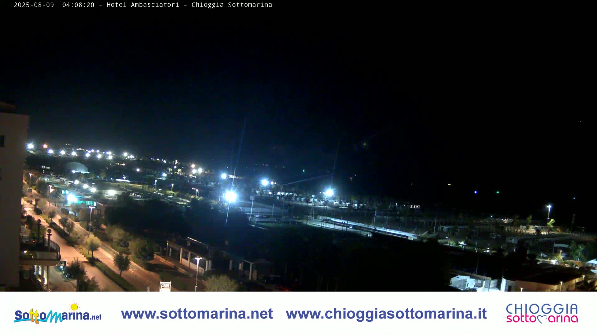 Chioggia Sottomarina Beach & Adriatic Coast Skyline Live Cam - Venice, Veneto, Italy