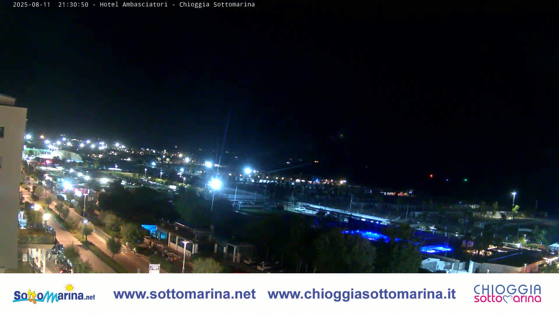 Chioggia Sottomarina Beach & Adriatic Coast Skyline Live Cam - Venice, Veneto, Italy