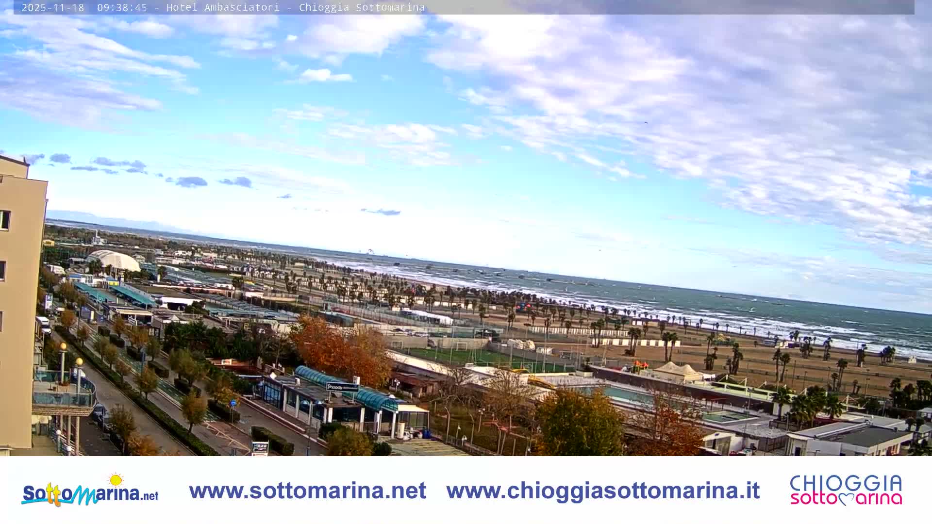 Chioggia Sottomarina Beach & Adriatic Coast Skyline Live Cam - Venice, Veneto, Italy