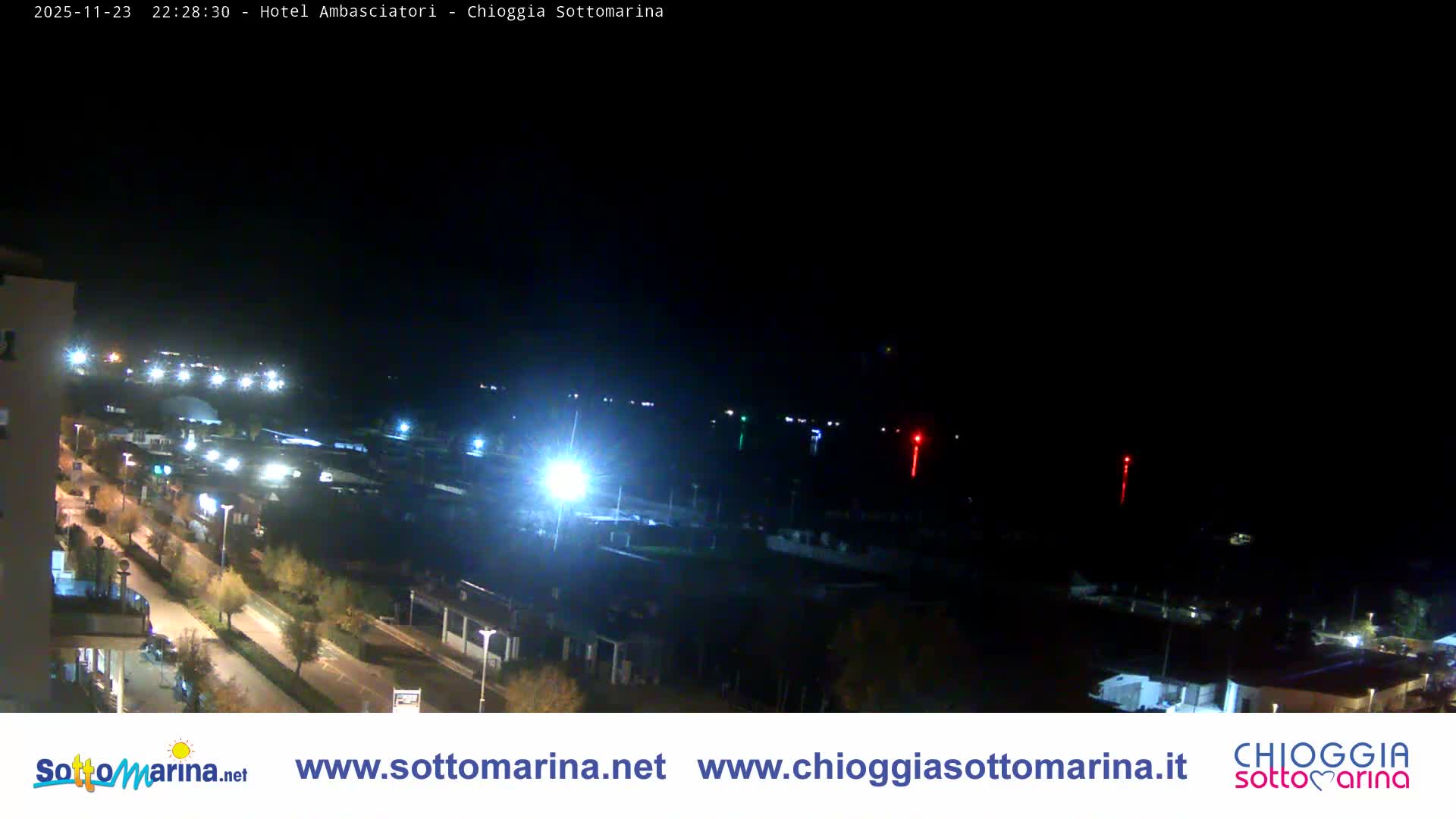 Chioggia Sottomarina Beach & Adriatic Coast Skyline Live Cam - Venice, Veneto, Italy