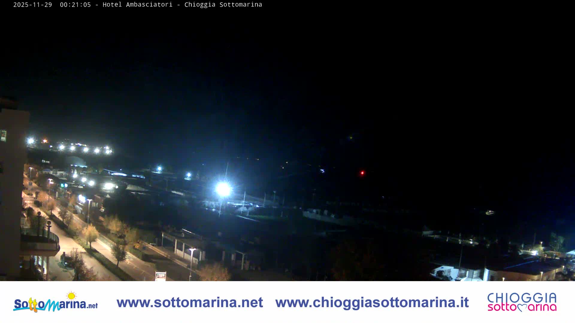 Chioggia Sottomarina Beach & Adriatic Coast Skyline Live Cam - Venice, Veneto, Italy
