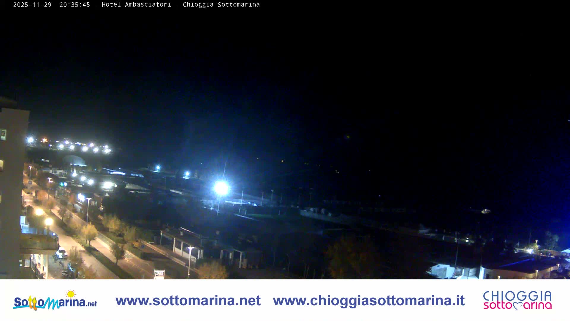 Chioggia Sottomarina Beach & Adriatic Coast Skyline Live Cam - Venice, Veneto, Italy