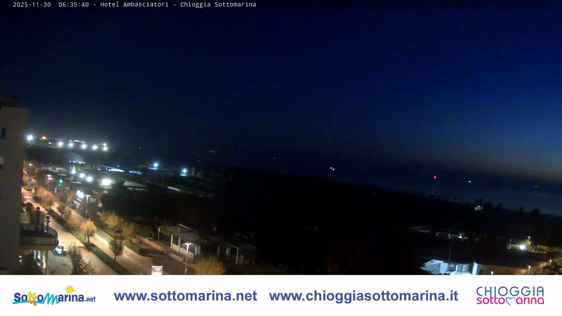 Chioggia Sottomarina Beach & Adriatic Coast Skyline Live Cam - Venice, Veneto, Italy