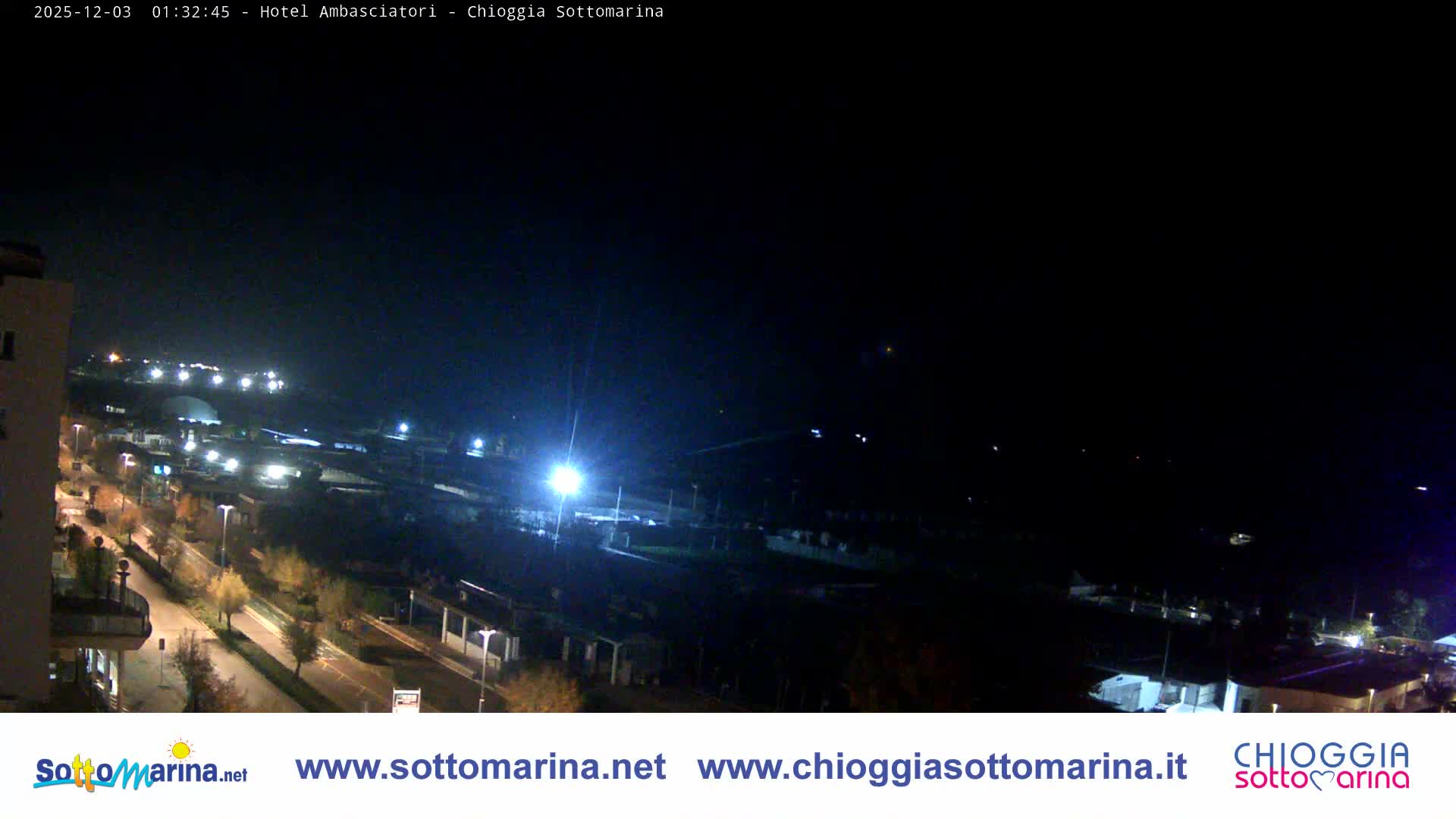 Chioggia Sottomarina Beach & Adriatic Coast Skyline Live Cam - Venice, Veneto, Italy