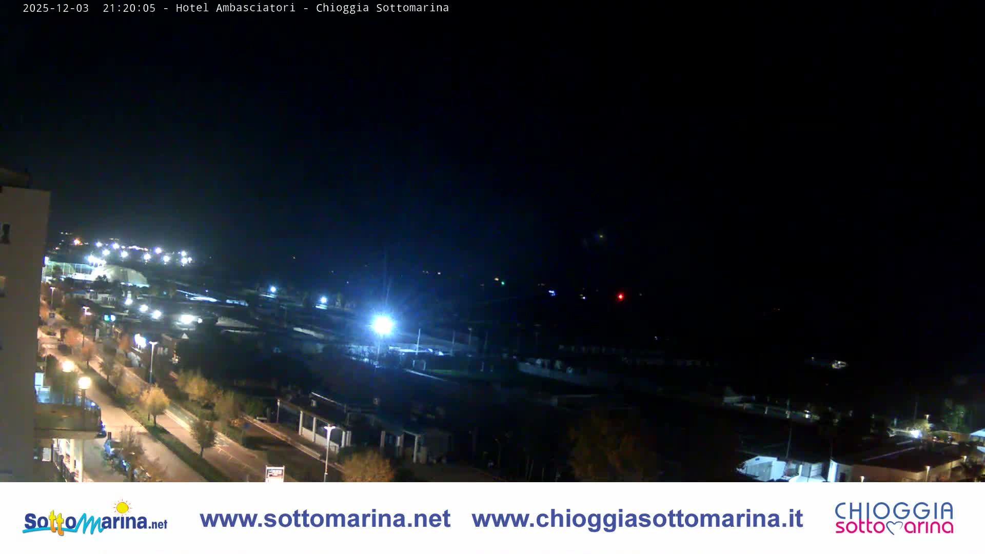 Chioggia Sottomarina Beach & Adriatic Coast Skyline Live Cam - Venice, Veneto, Italy