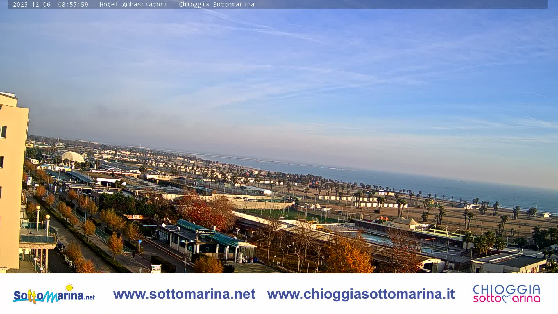 Chioggia Sottomarina Beach & Adriatic Coast Skyline Live Cam - Venice, Veneto, Italy