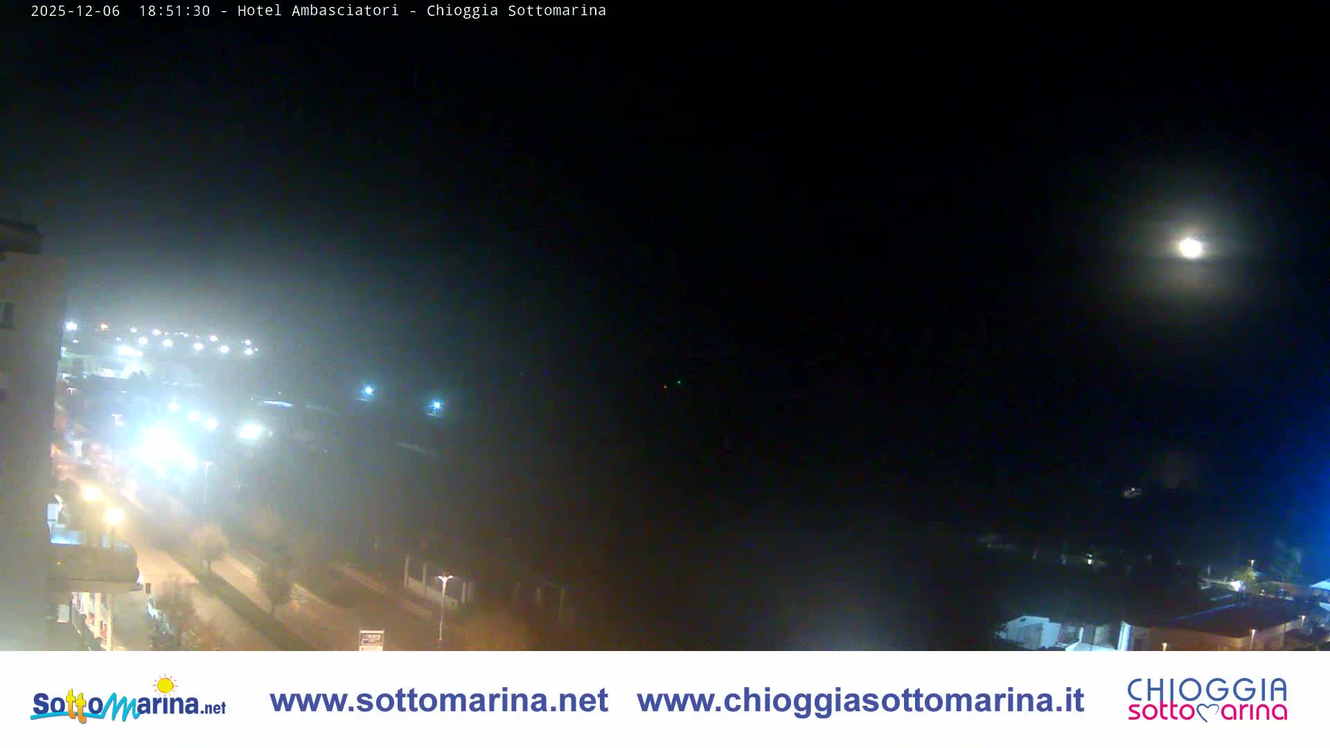 Chioggia Sottomarina Beach & Adriatic Coast Skyline Live Cam - Venice, Veneto, Italy