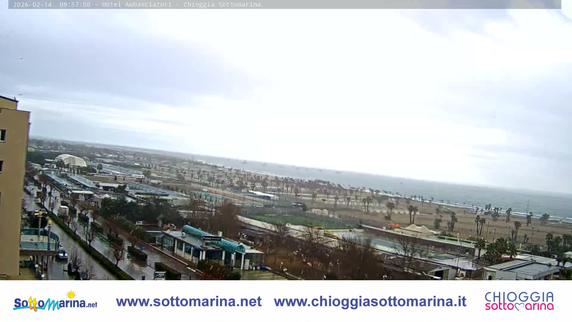 Chioggia Sottomarina Beach & Adriatic Coast Skyline Live Cam - Venice, Veneto, Italy