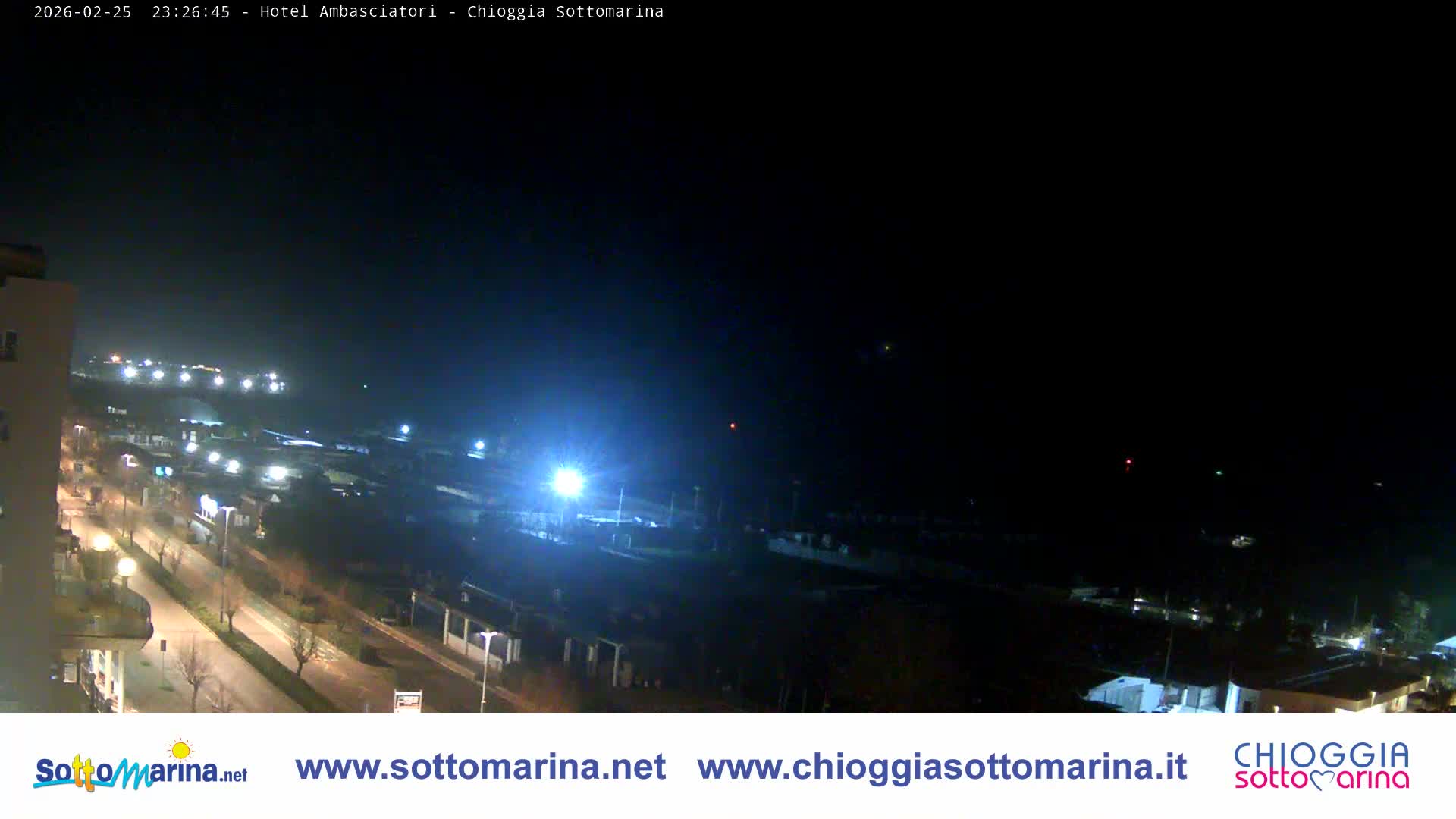 Chioggia Sottomarina Beach & Adriatic Coast Skyline Live Cam - Venice, Veneto, Italy