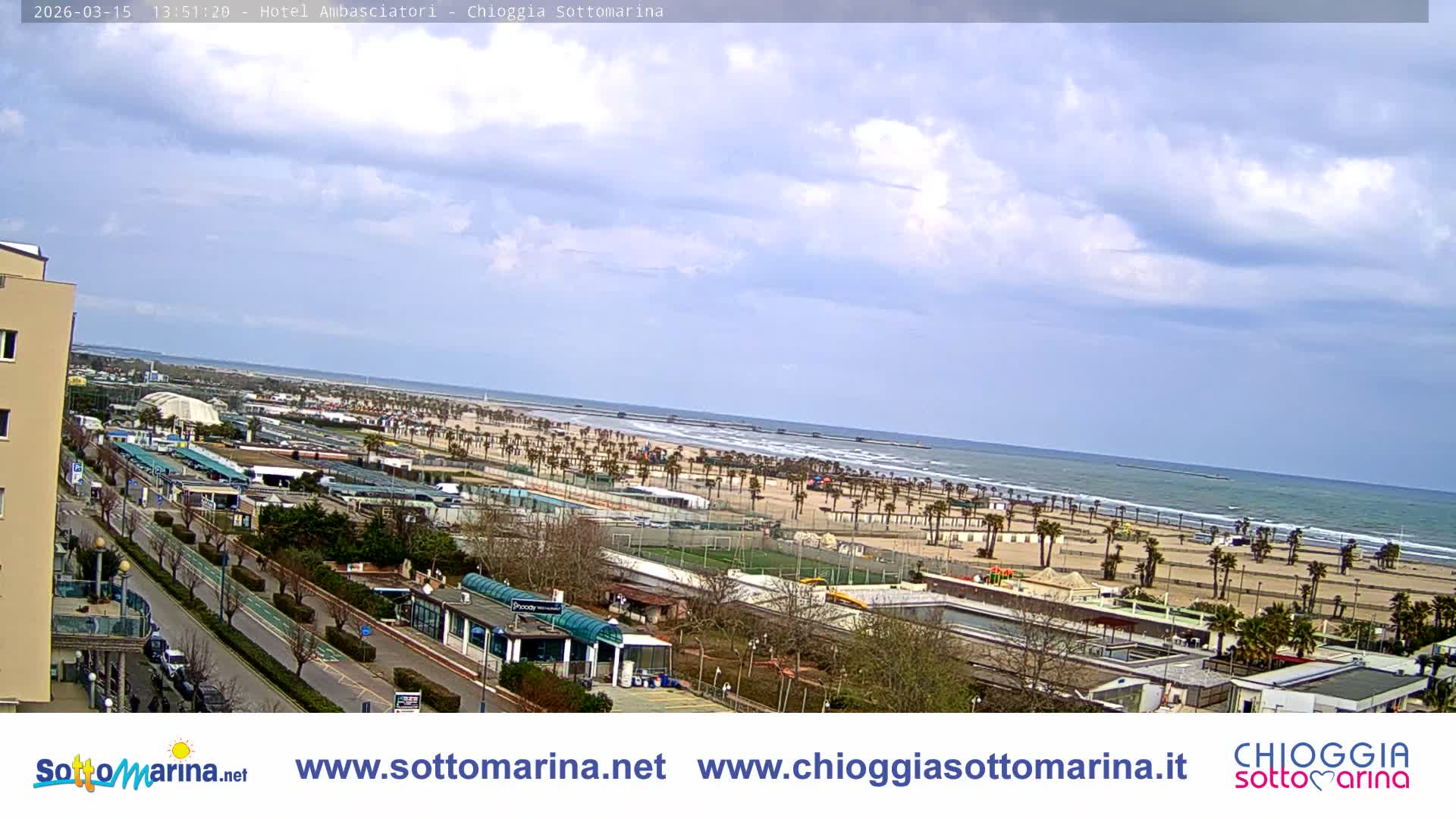Chioggia Sottomarina Beach & Adriatic Coast Skyline Live Cam - Venice, Veneto, Italy