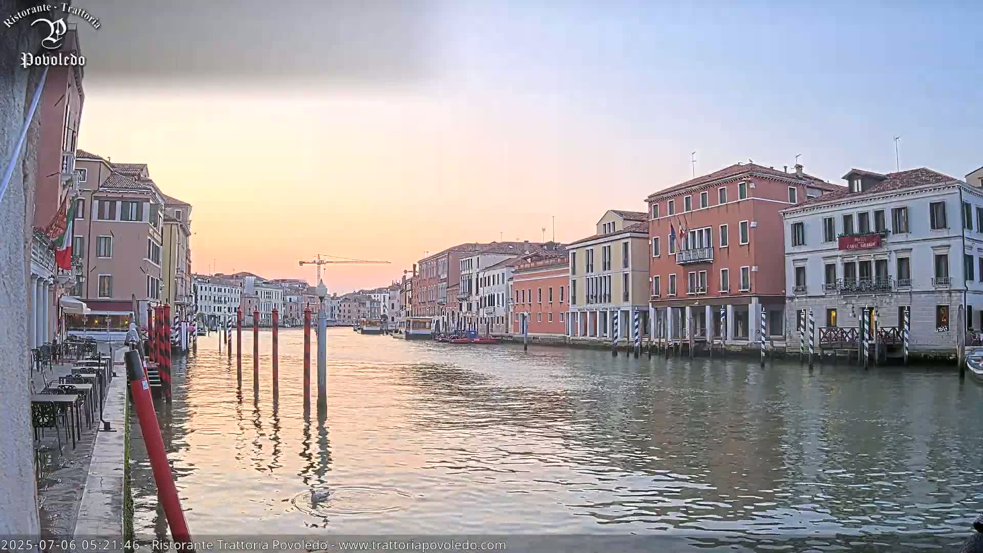 Venezia, Grand Canal Boat Traffic View Live Cam - Venice, Veneto, Italy