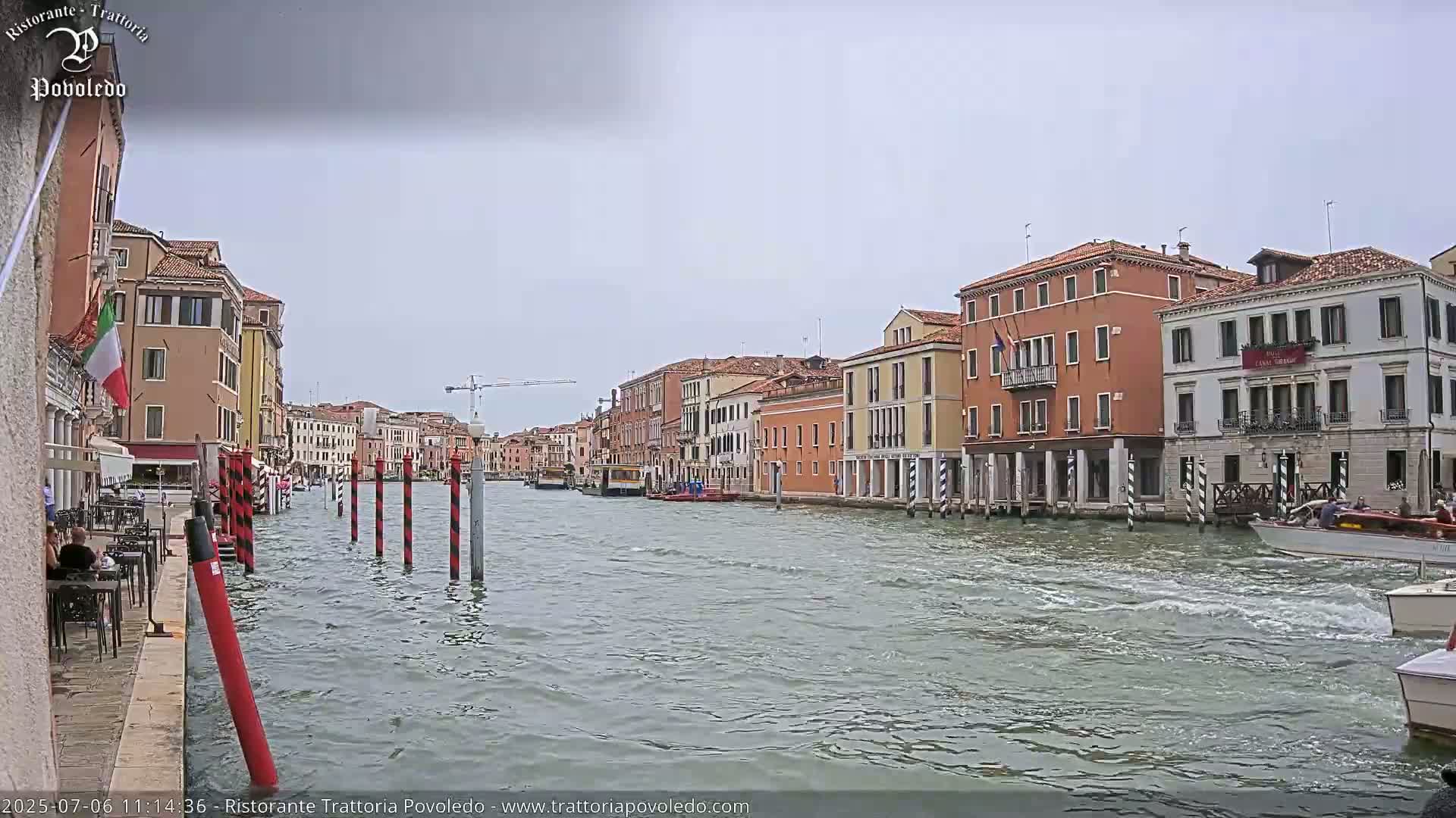 Venezia, Grand Canal Boat Traffic View Live Cam - Venice, Veneto, Italy