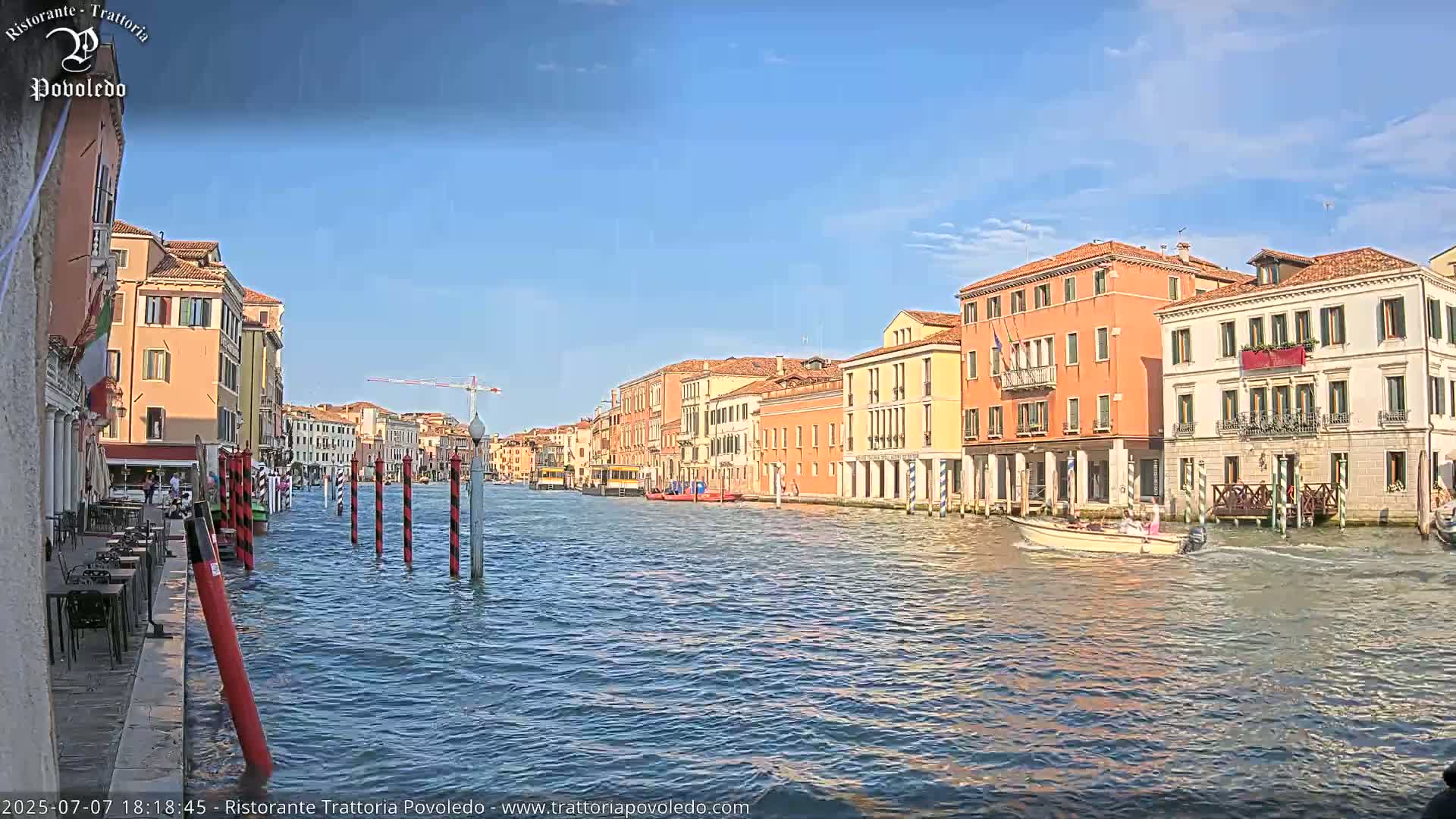 Venezia, Grand Canal Boat Traffic View Live Cam - Venice, Veneto, Italy