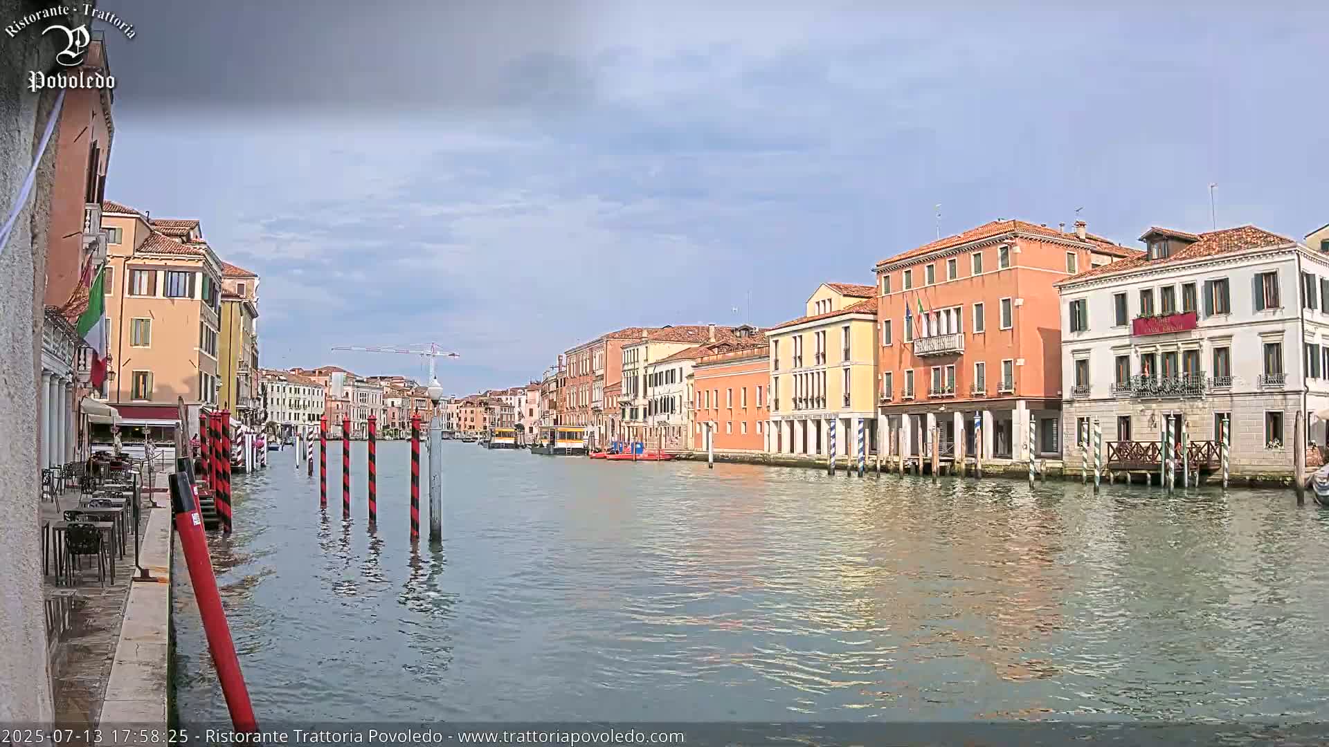 Venezia, Grand Canal Boat Traffic View Live Cam - Venice, Veneto, Italy