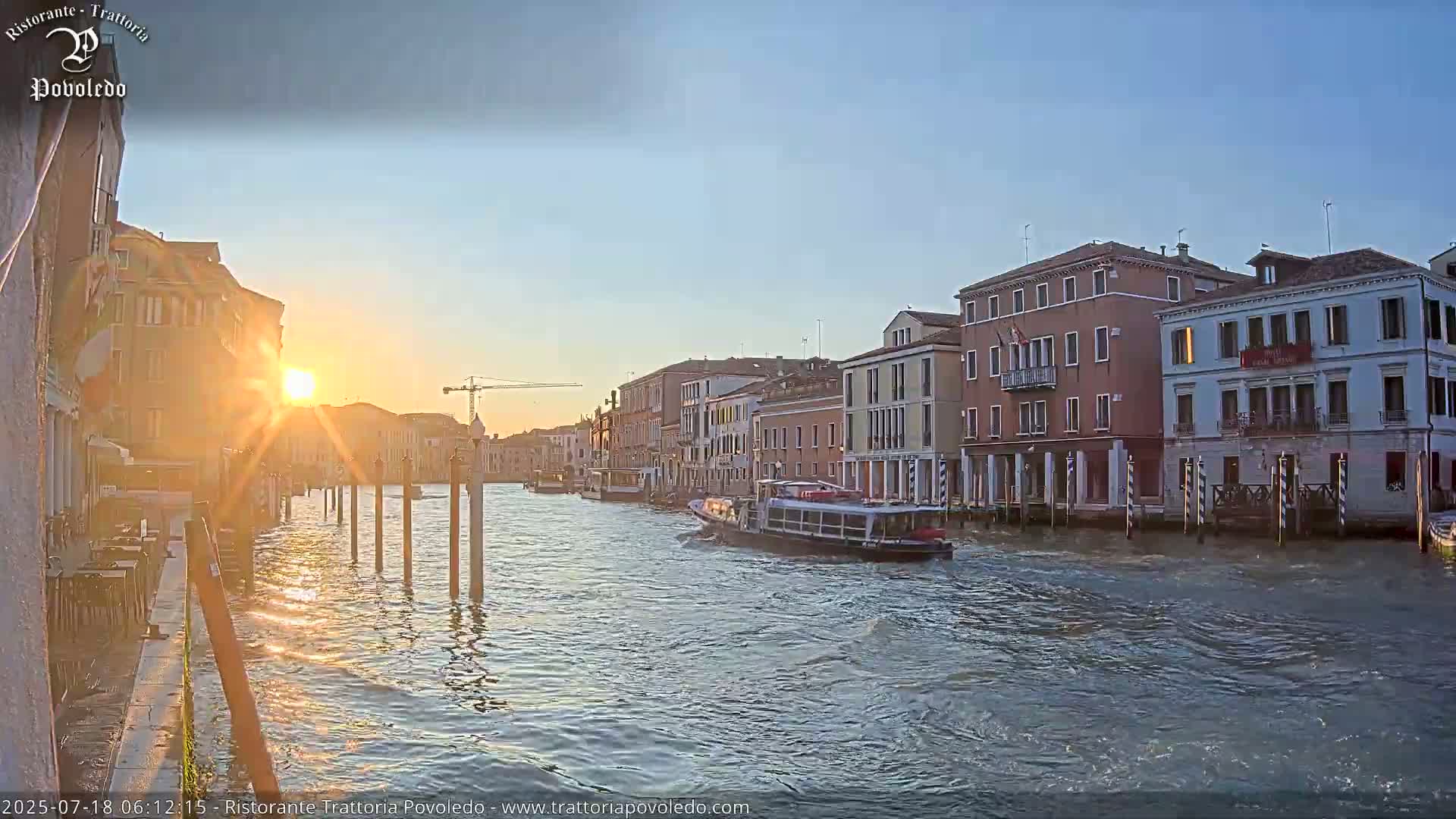 Venezia, Grand Canal Boat Traffic View Live Cam - Venice, Veneto, Italy