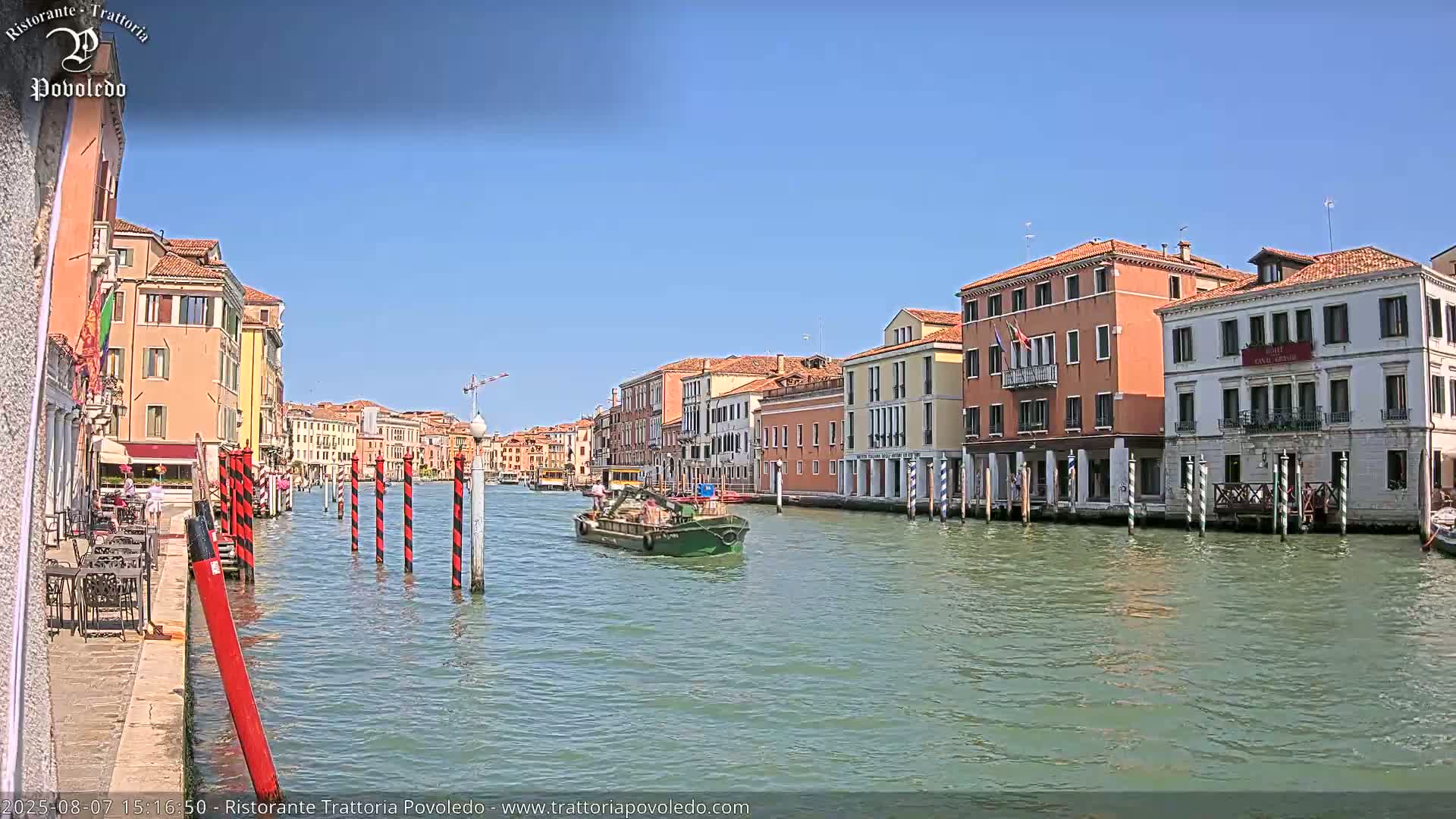 Venezia, Grand Canal Boat Traffic View Live Cam - Venice, Veneto, Italy