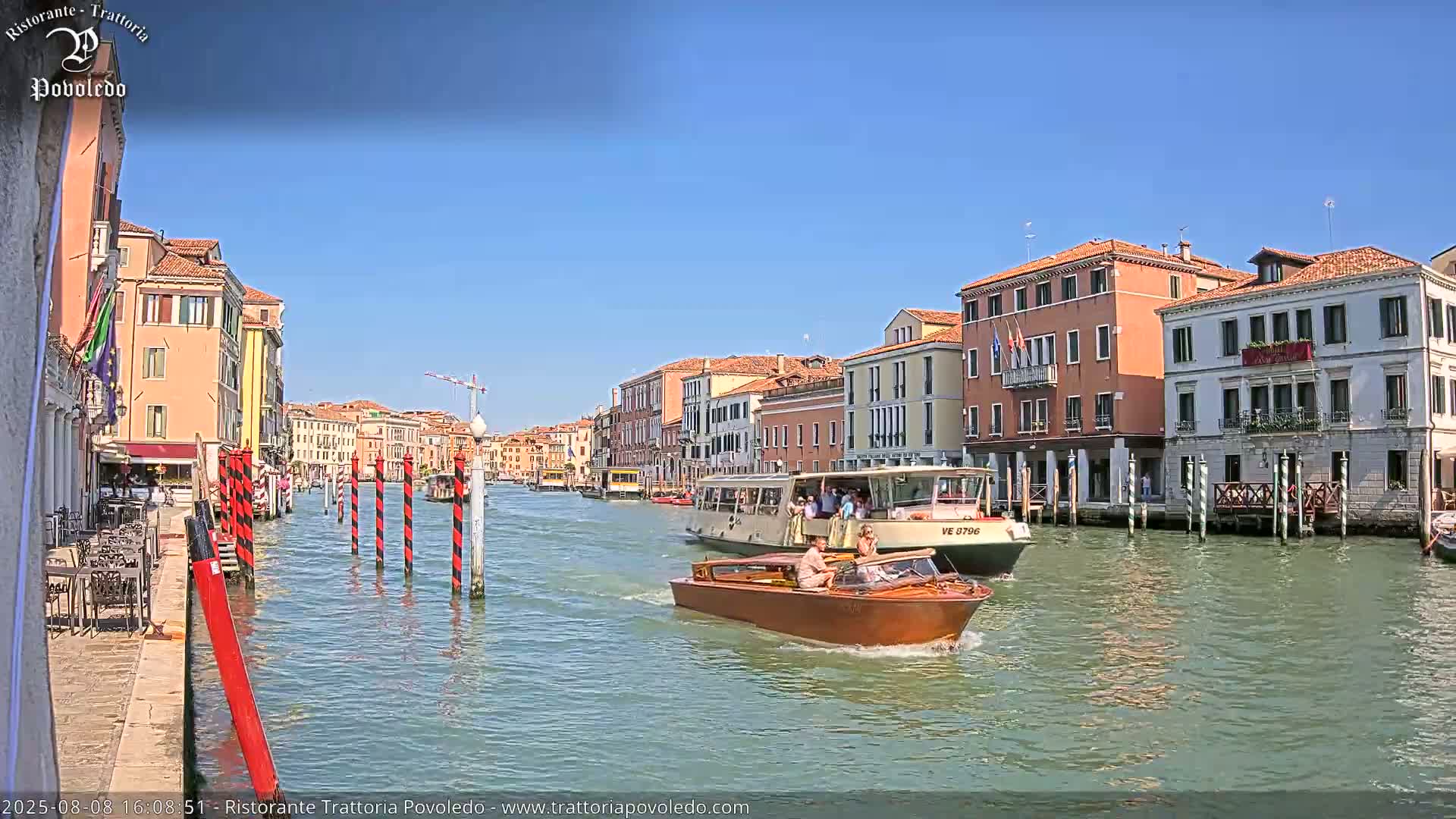 Venezia, Grand Canal Boat Traffic View Live Cam - Venice, Veneto, Italy