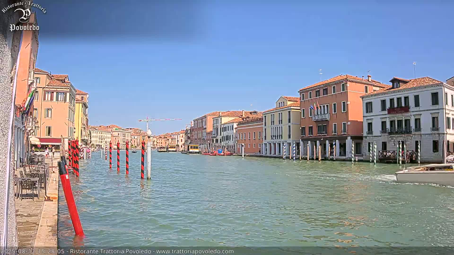 Venezia, Grand Canal Boat Traffic View Live Cam - Venice, Veneto, Italy