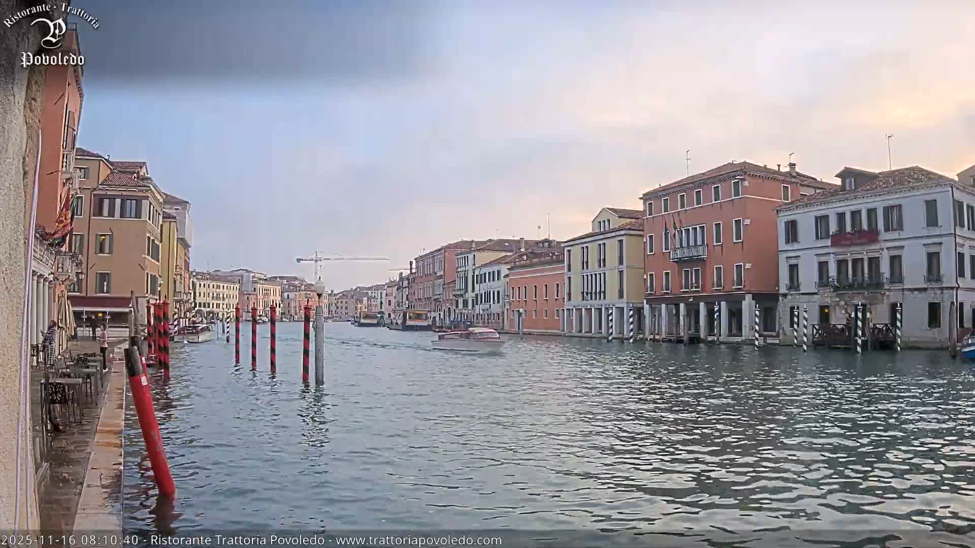 Venezia, Grand Canal Boat Traffic View Live Cam - Venice, Veneto, Italy