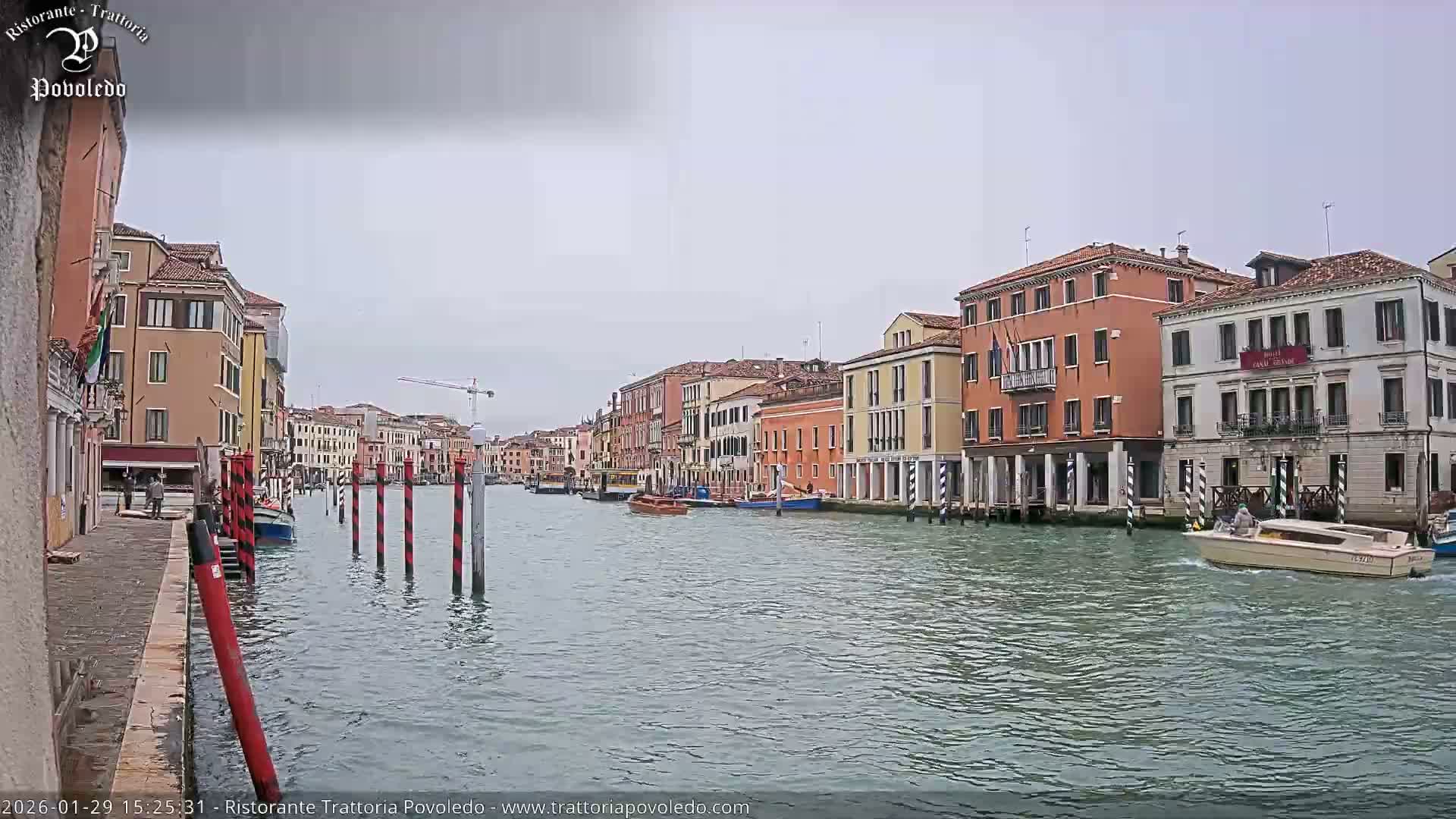 Venezia, Grand Canal Boat Traffic View Live Cam - Venice, Veneto, Italy