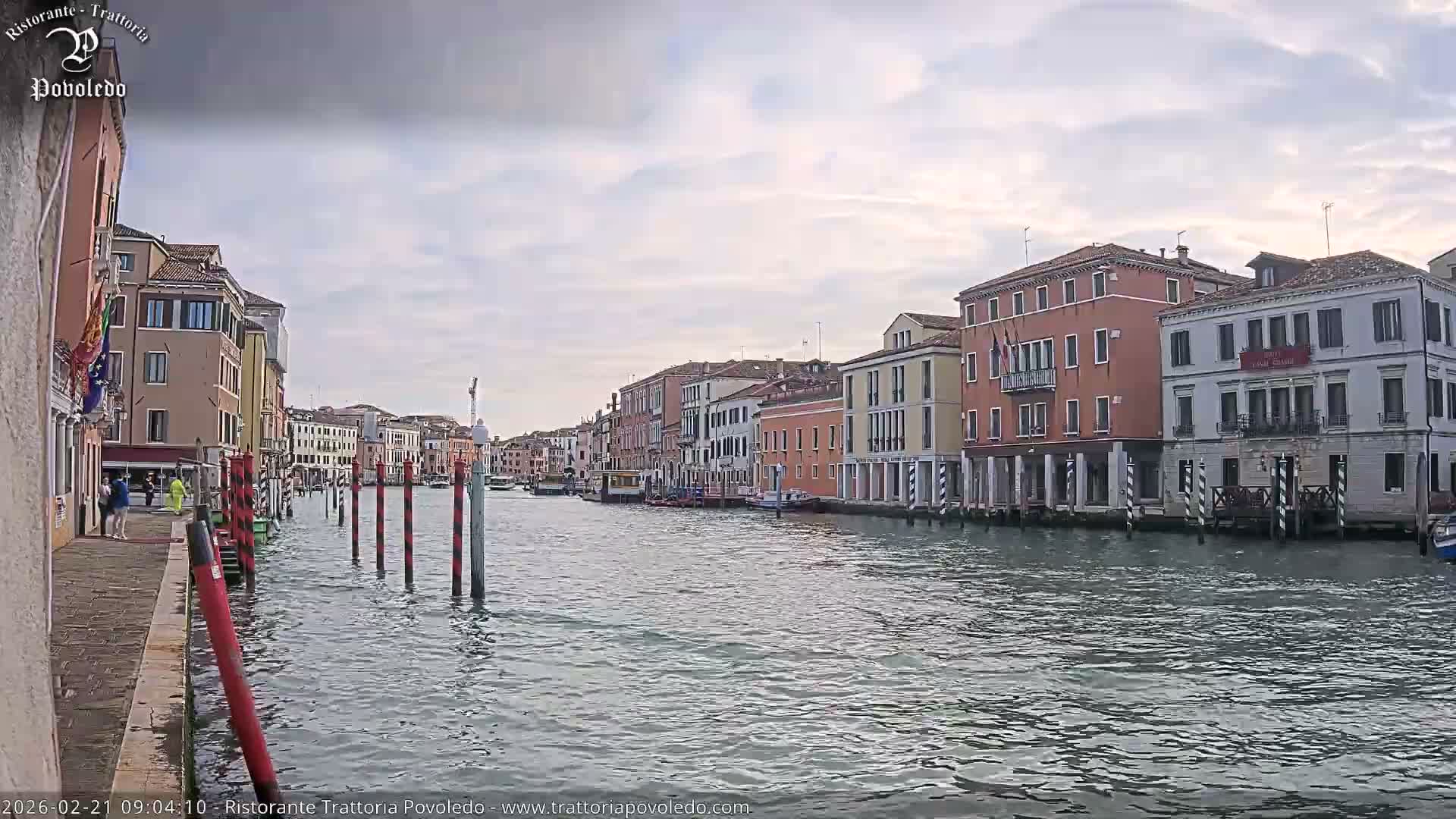 Venezia, Grand Canal Boat Traffic View Live Cam - Venice, Veneto, Italy