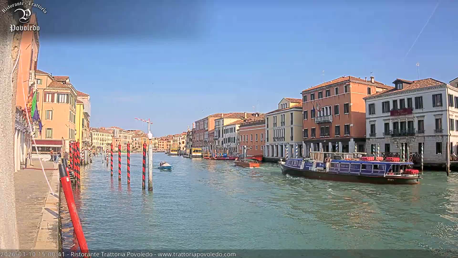 Venezia, Grand Canal Boat Traffic View Live Cam - Venice, Veneto, Italy