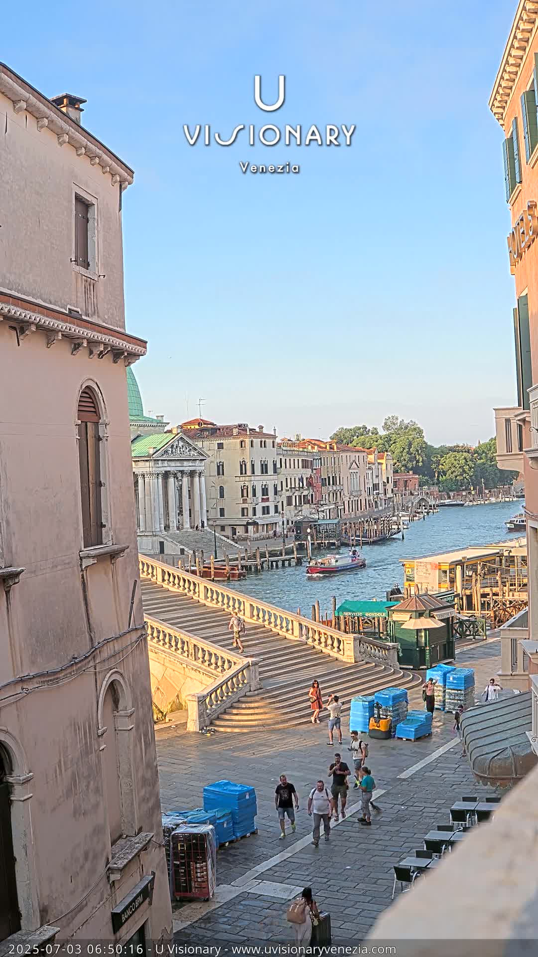 Venice, Ponte degli Scalzi Bridge & Chiesa di San Simeon Piccolo Church Live Cam - Venice, Veneto, Italy