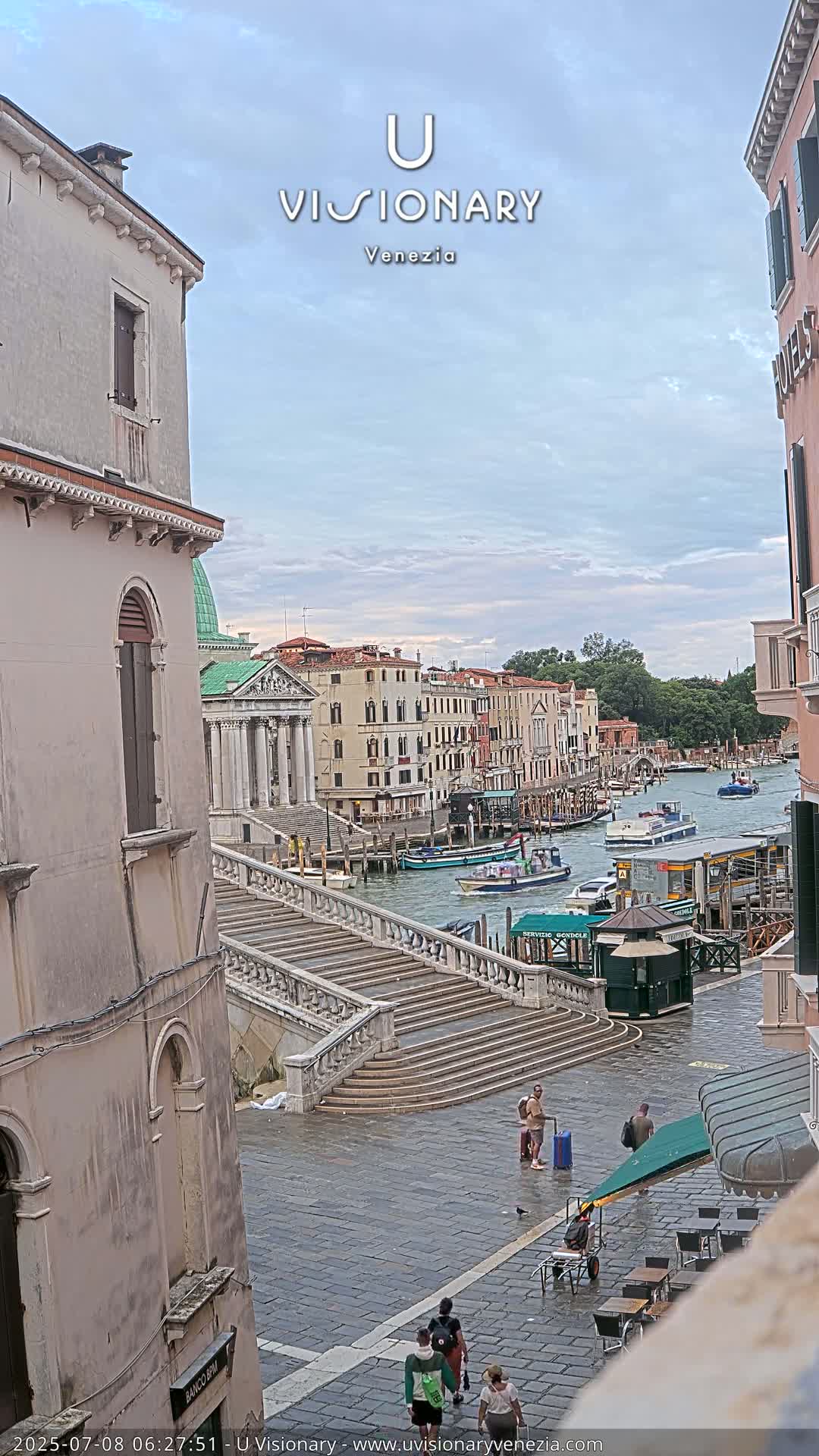 Venice, Ponte degli Scalzi Bridge & Chiesa di San Simeon Piccolo Church Live Cam - Venice, Veneto, Italy