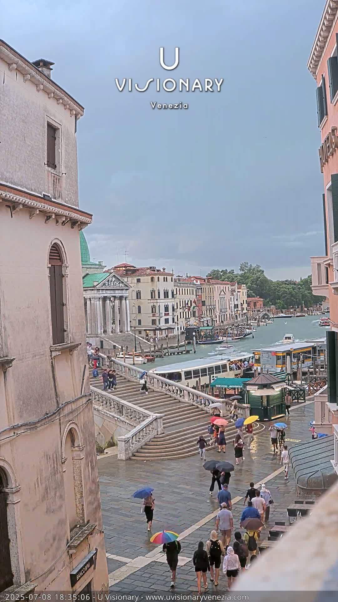 Venice, Ponte degli Scalzi Bridge & Chiesa di San Simeon Piccolo Church Live Cam - Venice, Veneto, Italy