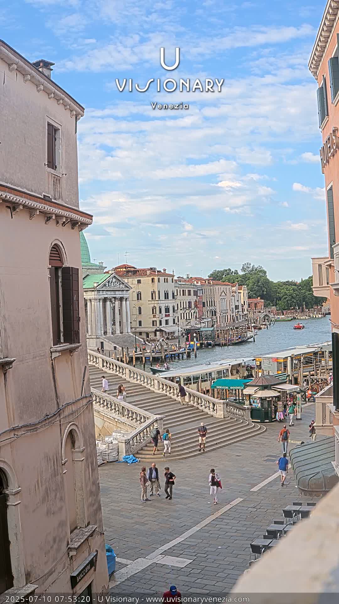 Venice, Ponte degli Scalzi Bridge & Chiesa di San Simeon Piccolo Church Live Cam - Venice, Veneto, Italy