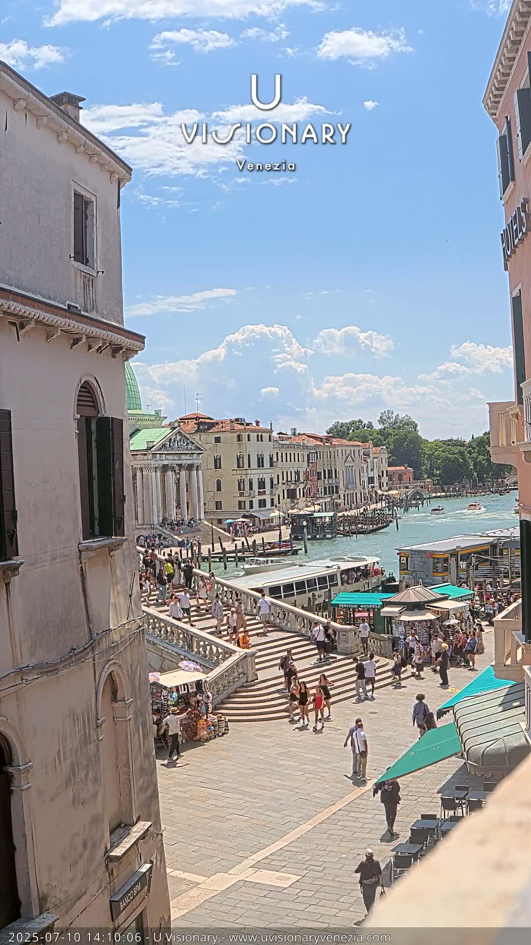 Venice, Ponte degli Scalzi Bridge & Chiesa di San Simeon Piccolo Church Live Cam - Venice, Veneto, Italy