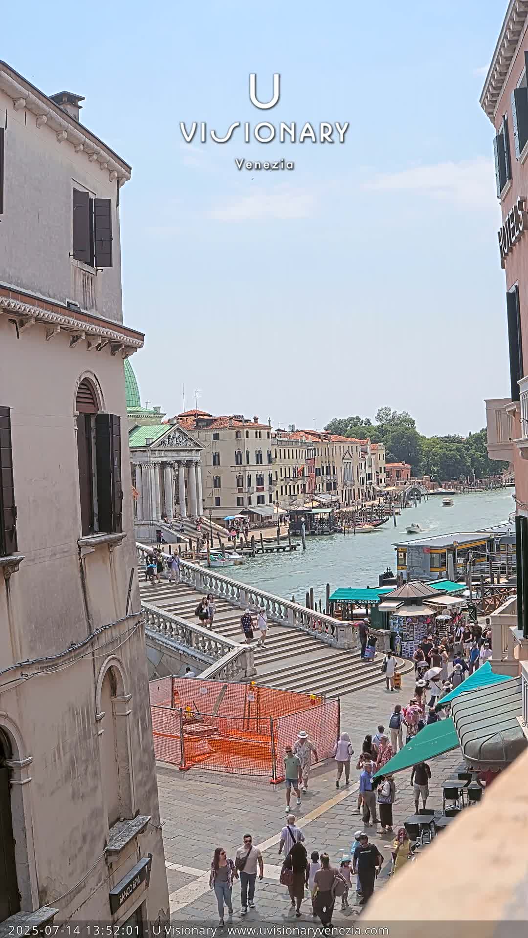 Venice, Ponte degli Scalzi Bridge & Chiesa di San Simeon Piccolo Church Live Cam - Venice, Veneto, Italy