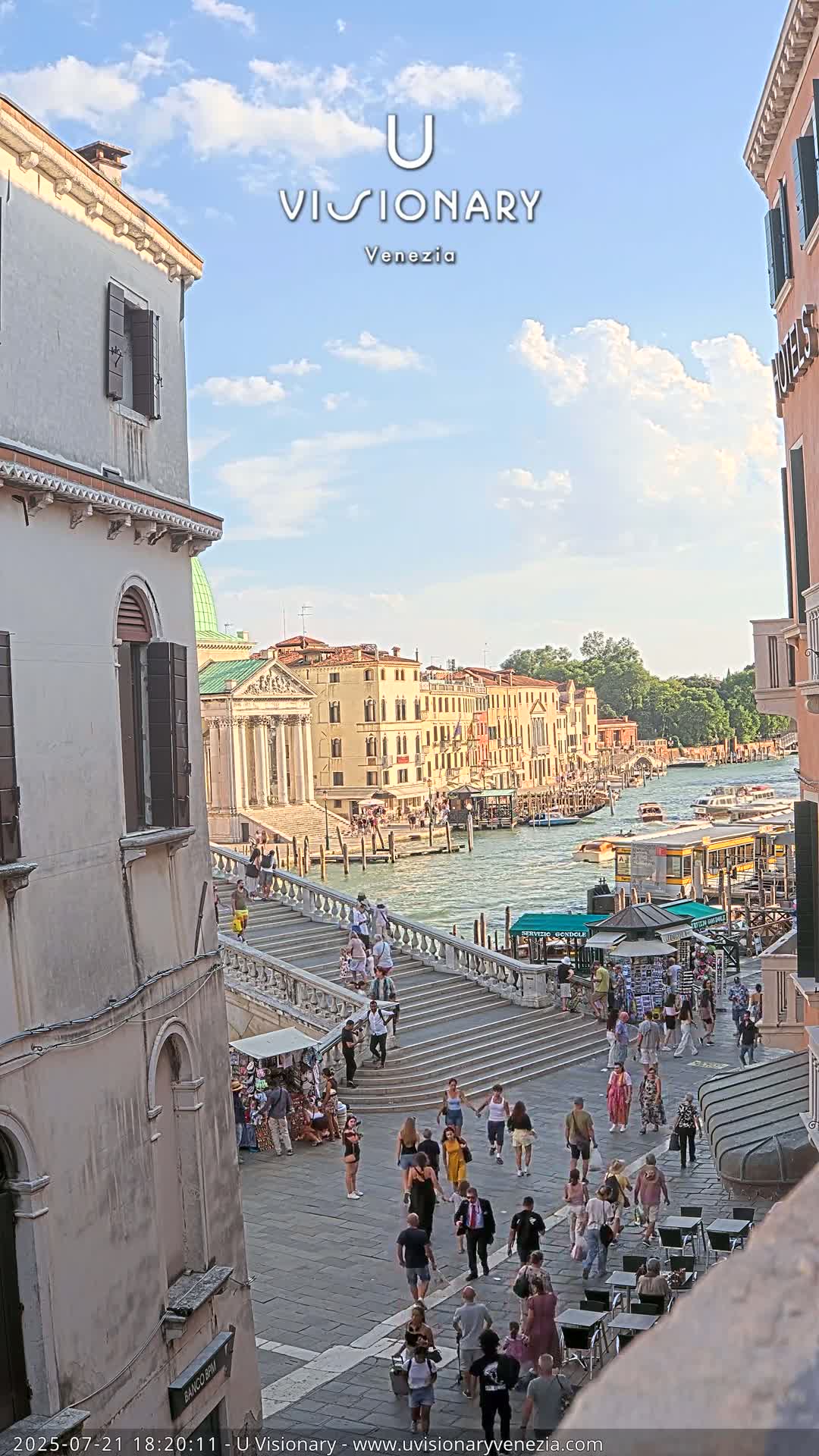 Venice, Ponte degli Scalzi Bridge & Chiesa di San Simeon Piccolo Church Live Cam - Venice, Veneto, Italy