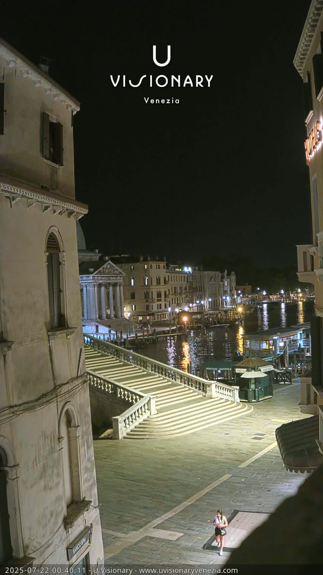 Venice, Ponte degli Scalzi Bridge & Chiesa di San Simeon Piccolo Church Live Cam - Venice, Veneto, Italy