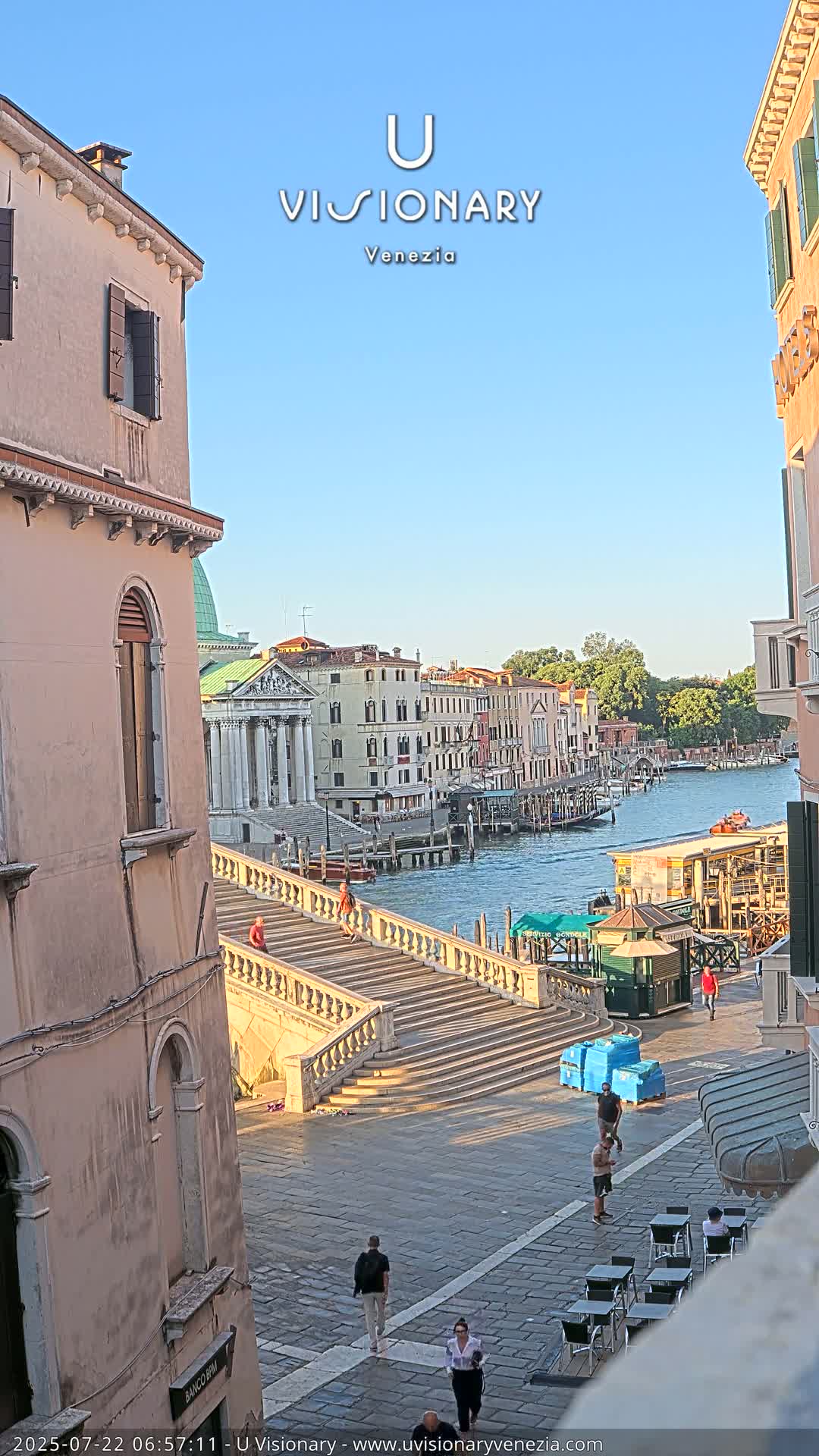 Venice, Ponte degli Scalzi Bridge & Chiesa di San Simeon Piccolo Church Live Cam - Venice, Veneto, Italy