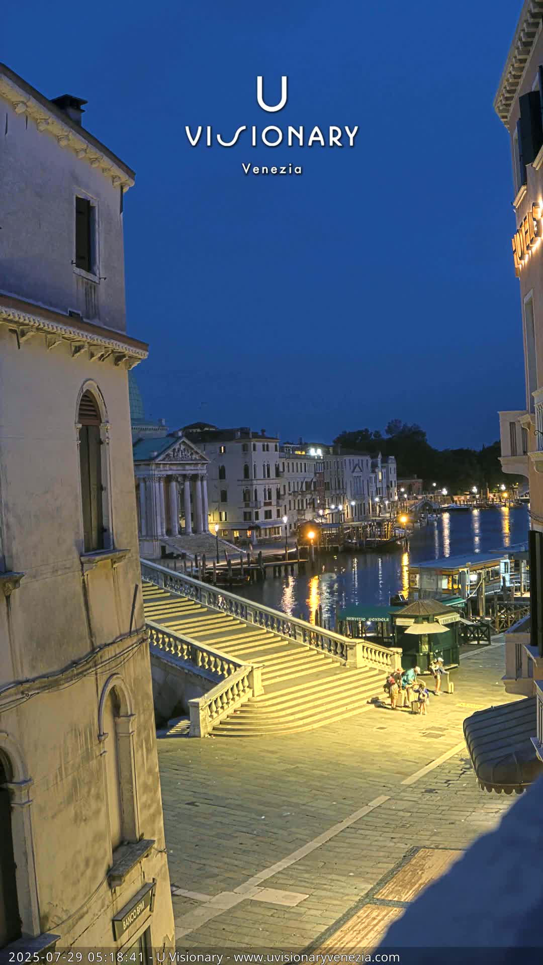 Venice, Ponte degli Scalzi Bridge & Chiesa di San Simeon Piccolo Church Live Cam - Venice, Veneto, Italy