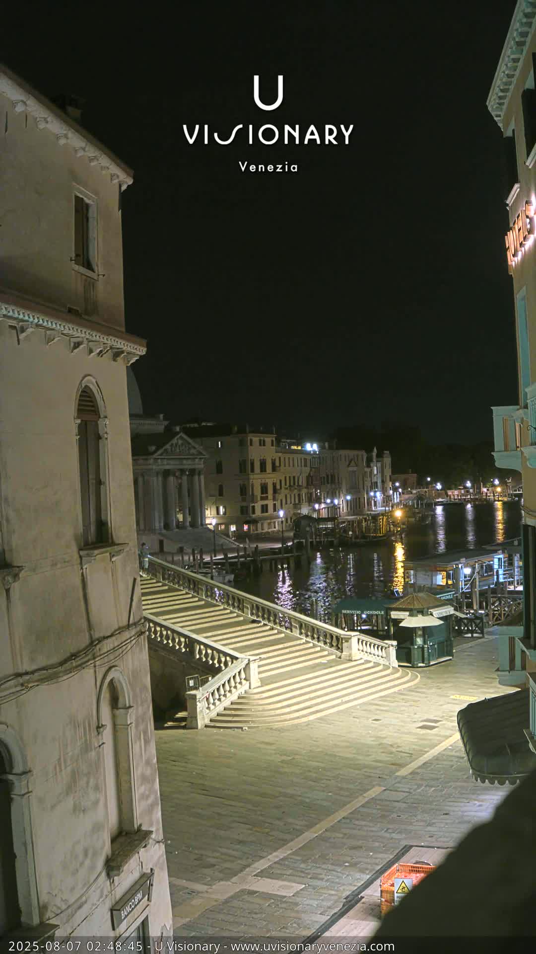 Venice, Ponte degli Scalzi Bridge & Chiesa di San Simeon Piccolo Church Live Cam - Venice, Veneto, Italy
