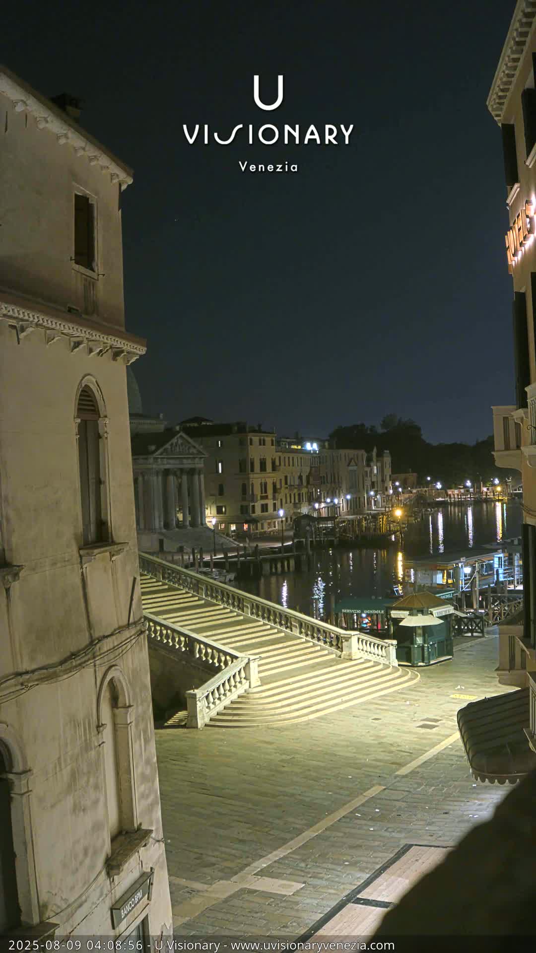 Venice, Ponte degli Scalzi Bridge & Chiesa di San Simeon Piccolo Church Live Cam - Venice, Veneto, Italy