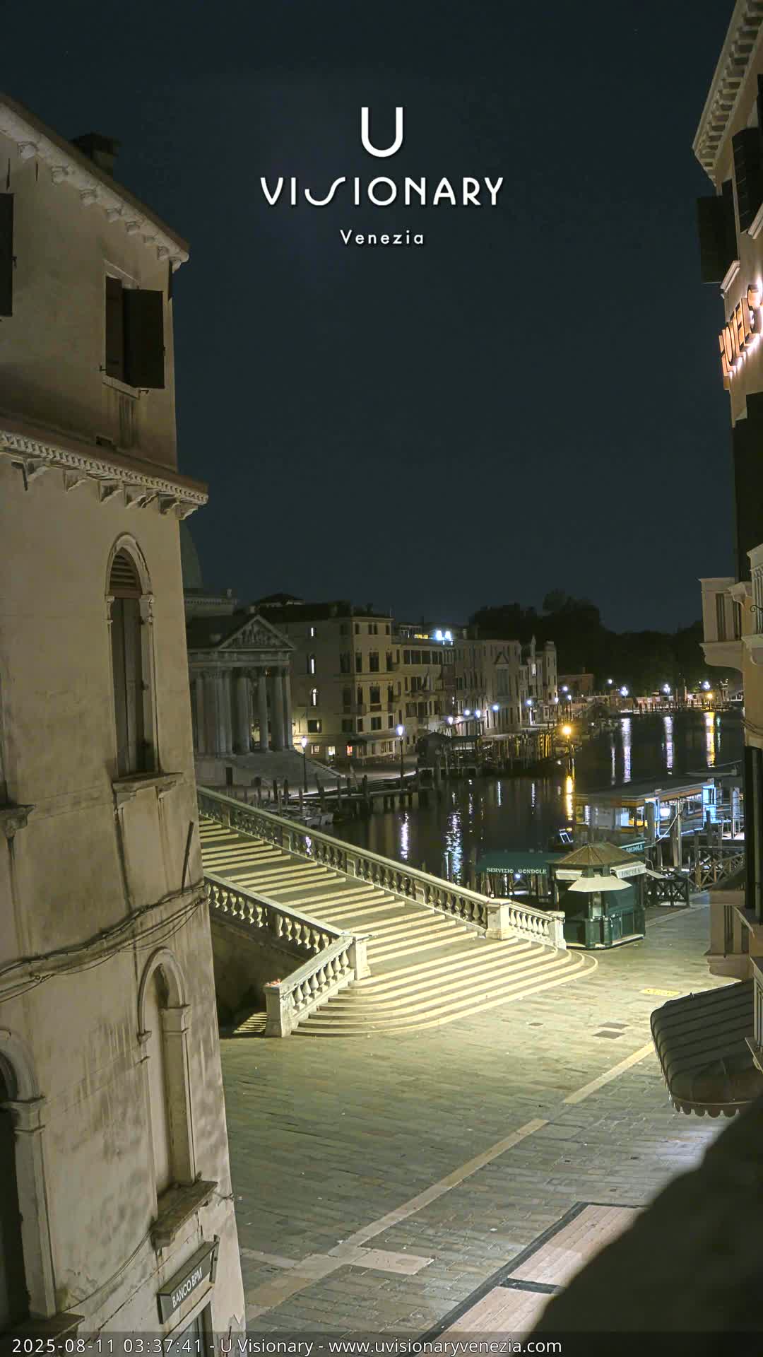 Venice, Ponte degli Scalzi Bridge & Chiesa di San Simeon Piccolo Church Live Cam - Venice, Veneto, Italy