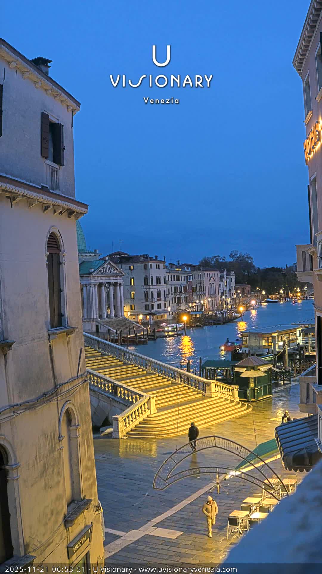 Venice, Ponte degli Scalzi Bridge & Chiesa di San Simeon Piccolo Church Live Cam - Venice, Veneto, Italy