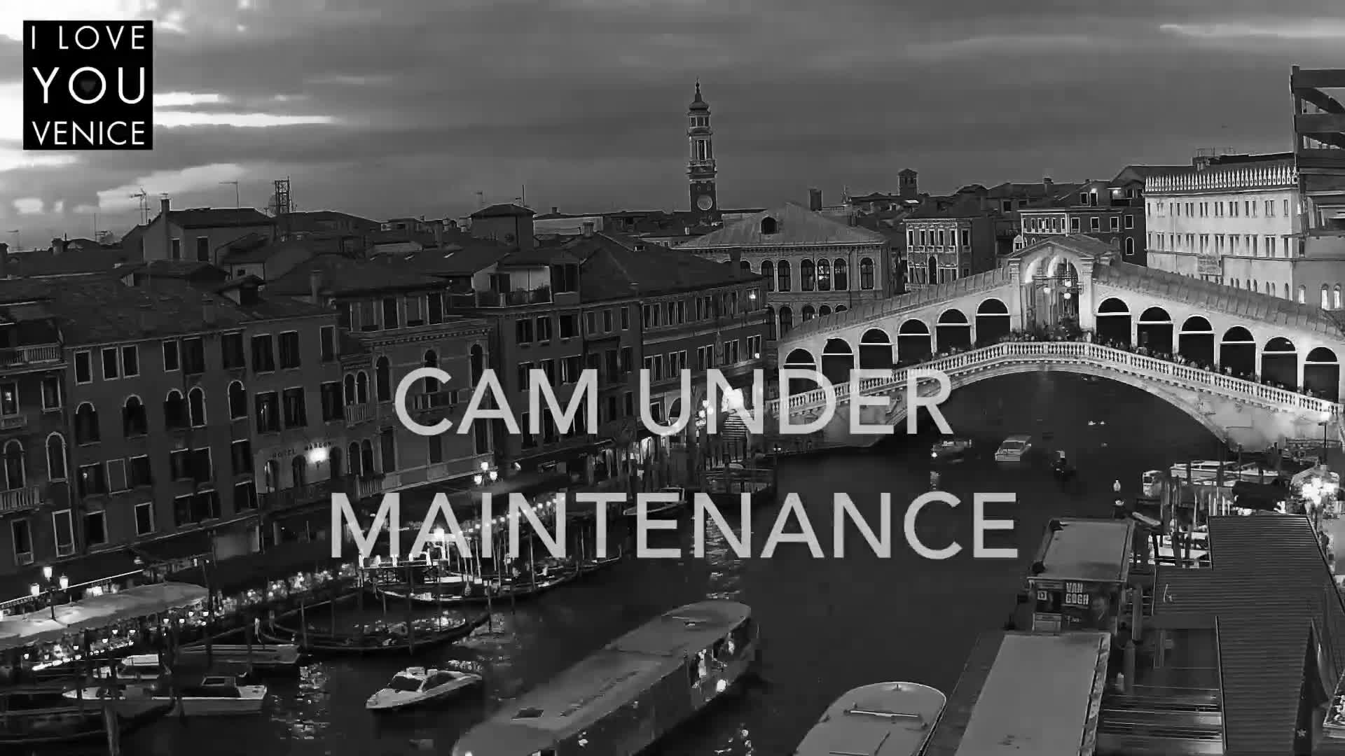Venice, Ponte degli Scalzi Bridge & Chiesa di San Simeon Piccolo Church Live Cam - Venice, Veneto, Italy