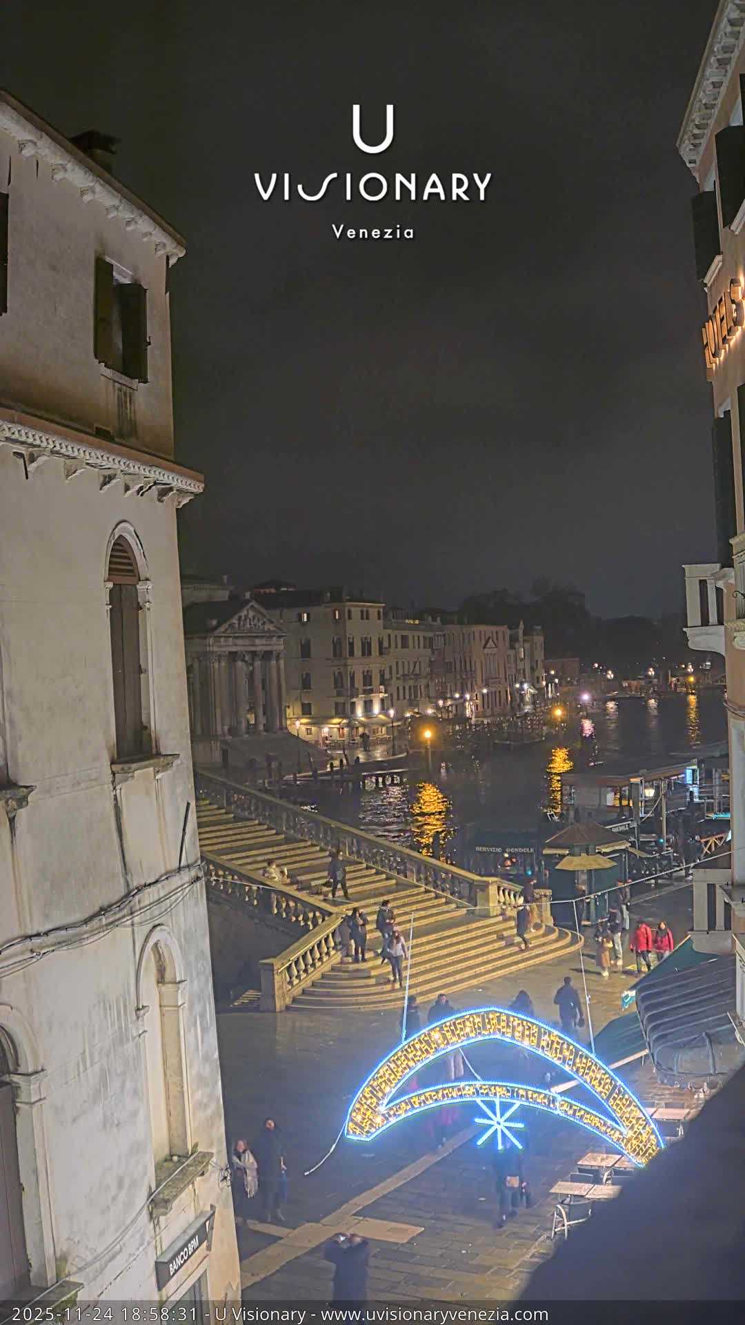 Venice, Ponte degli Scalzi Bridge & Chiesa di San Simeon Piccolo Church Live Cam - Venice, Veneto, Italy