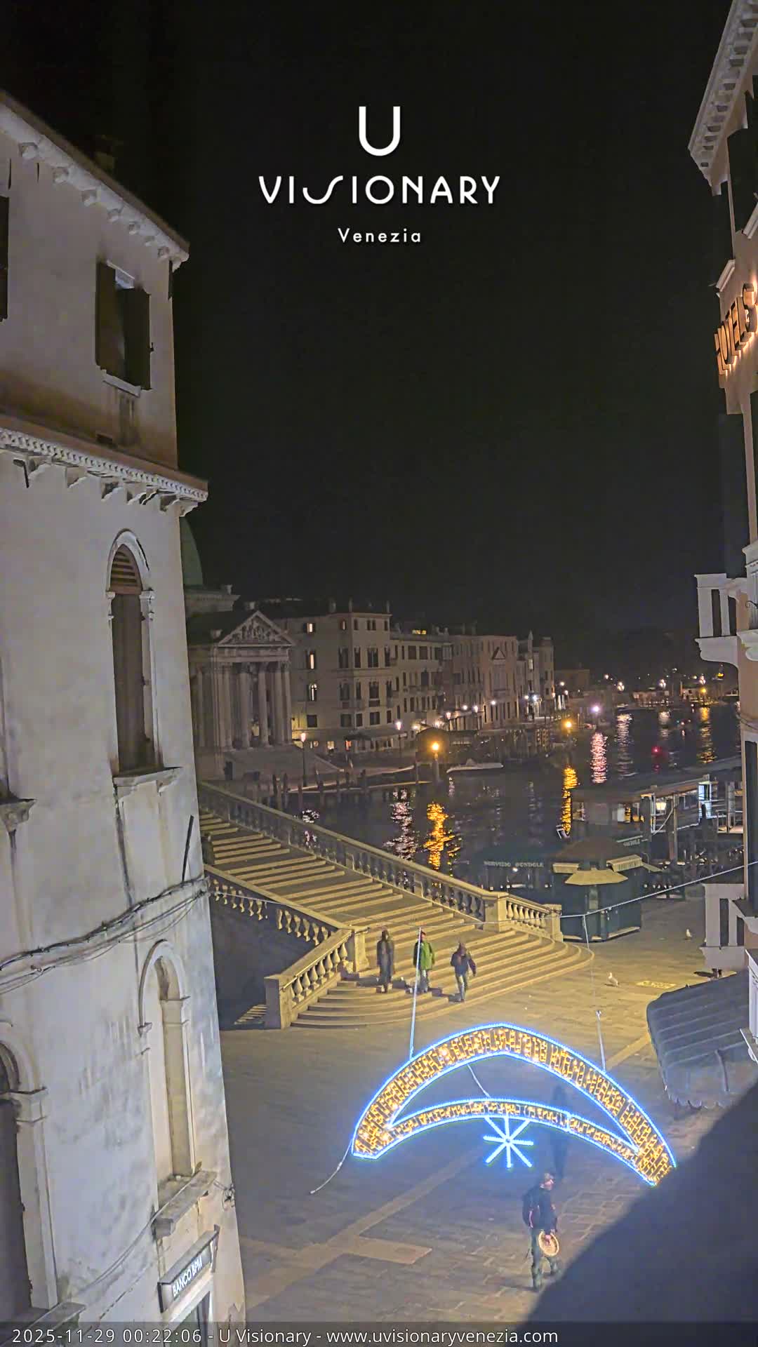 Venice, Ponte degli Scalzi Bridge & Chiesa di San Simeon Piccolo Church Live Cam - Venice, Veneto, Italy