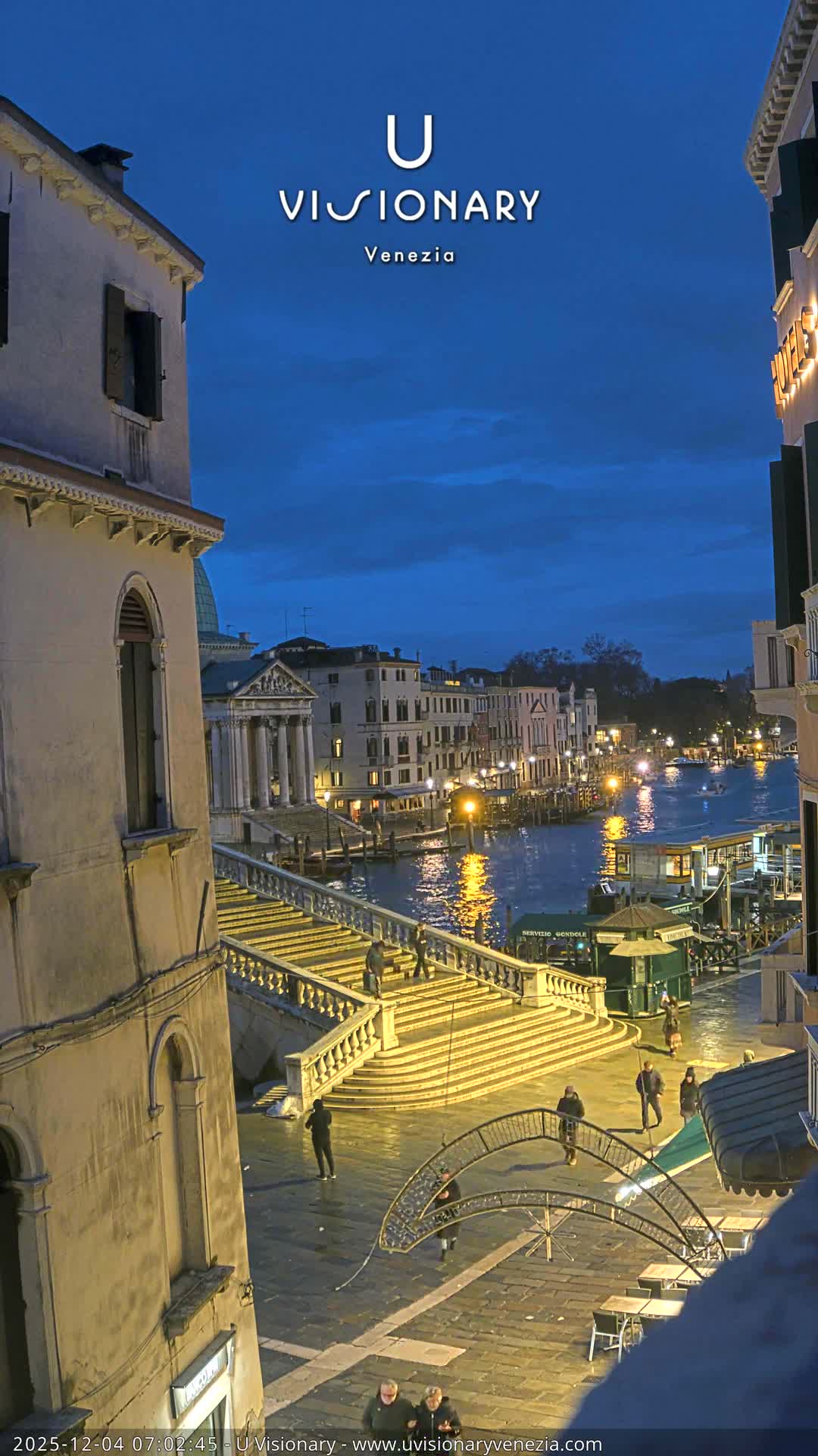 Venice, Ponte degli Scalzi Bridge & Chiesa di San Simeon Piccolo Church Live Cam - Venice, Veneto, Italy