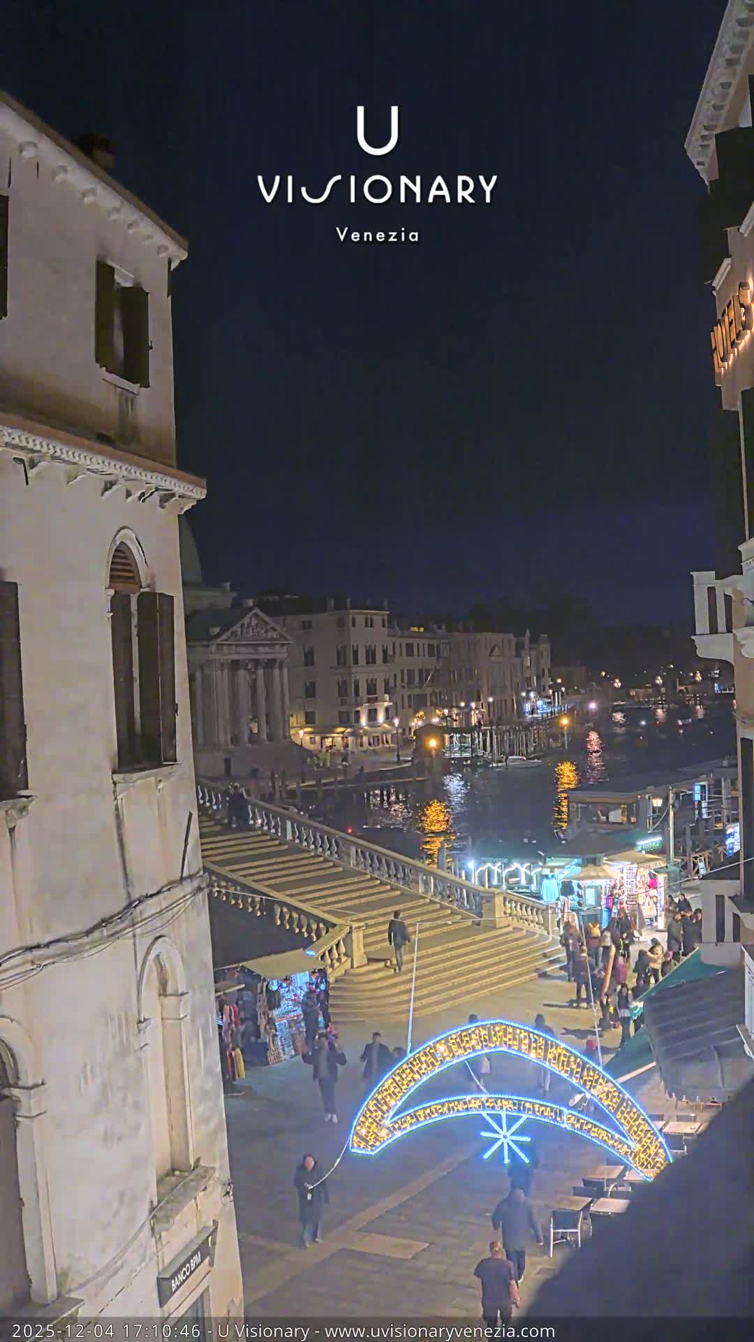 Venice, Ponte degli Scalzi Bridge & Chiesa di San Simeon Piccolo Church Live Cam - Venice, Veneto, Italy
