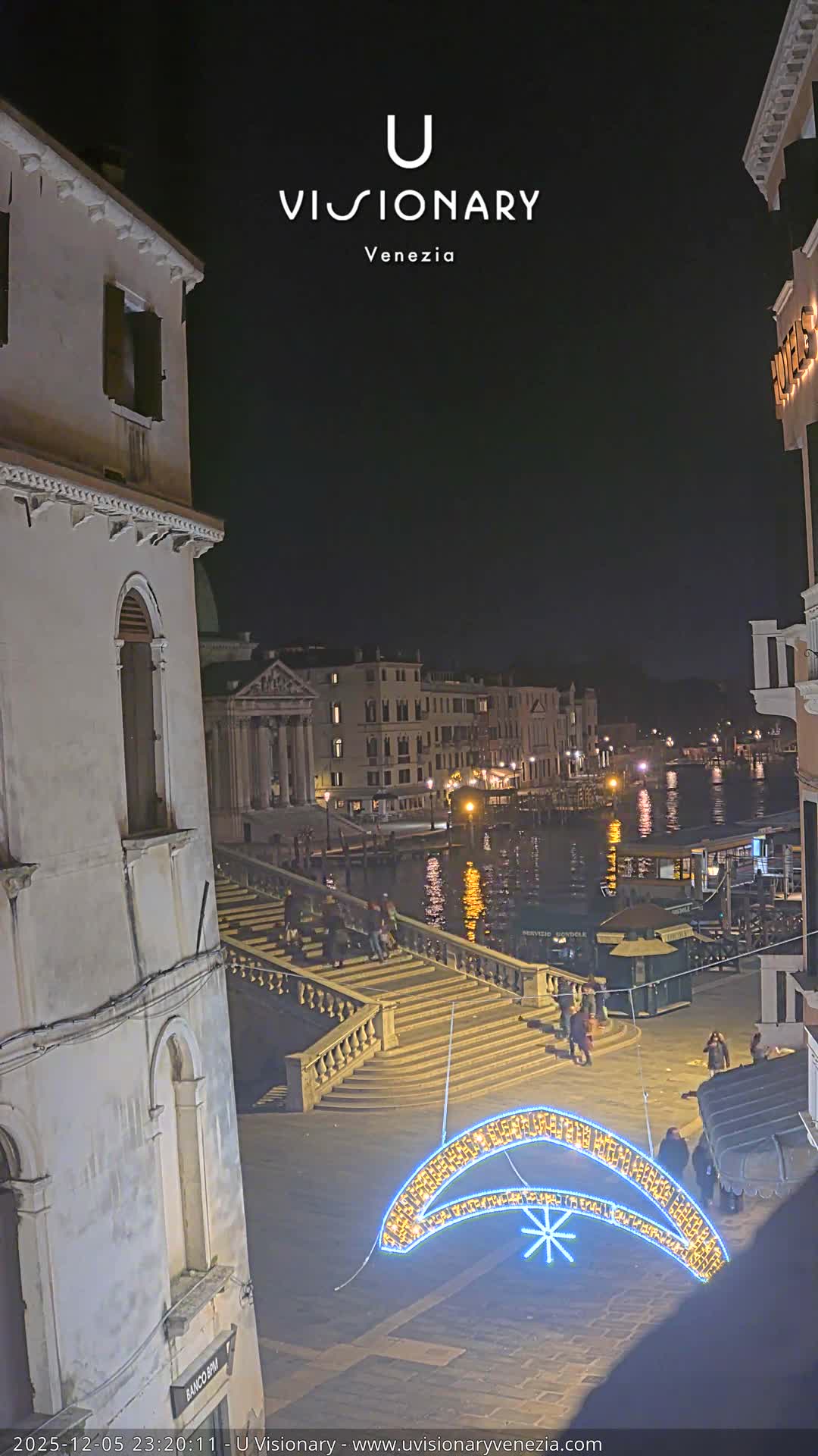 Venice, Ponte degli Scalzi Bridge & Chiesa di San Simeon Piccolo Church Live Cam - Venice, Veneto, Italy
